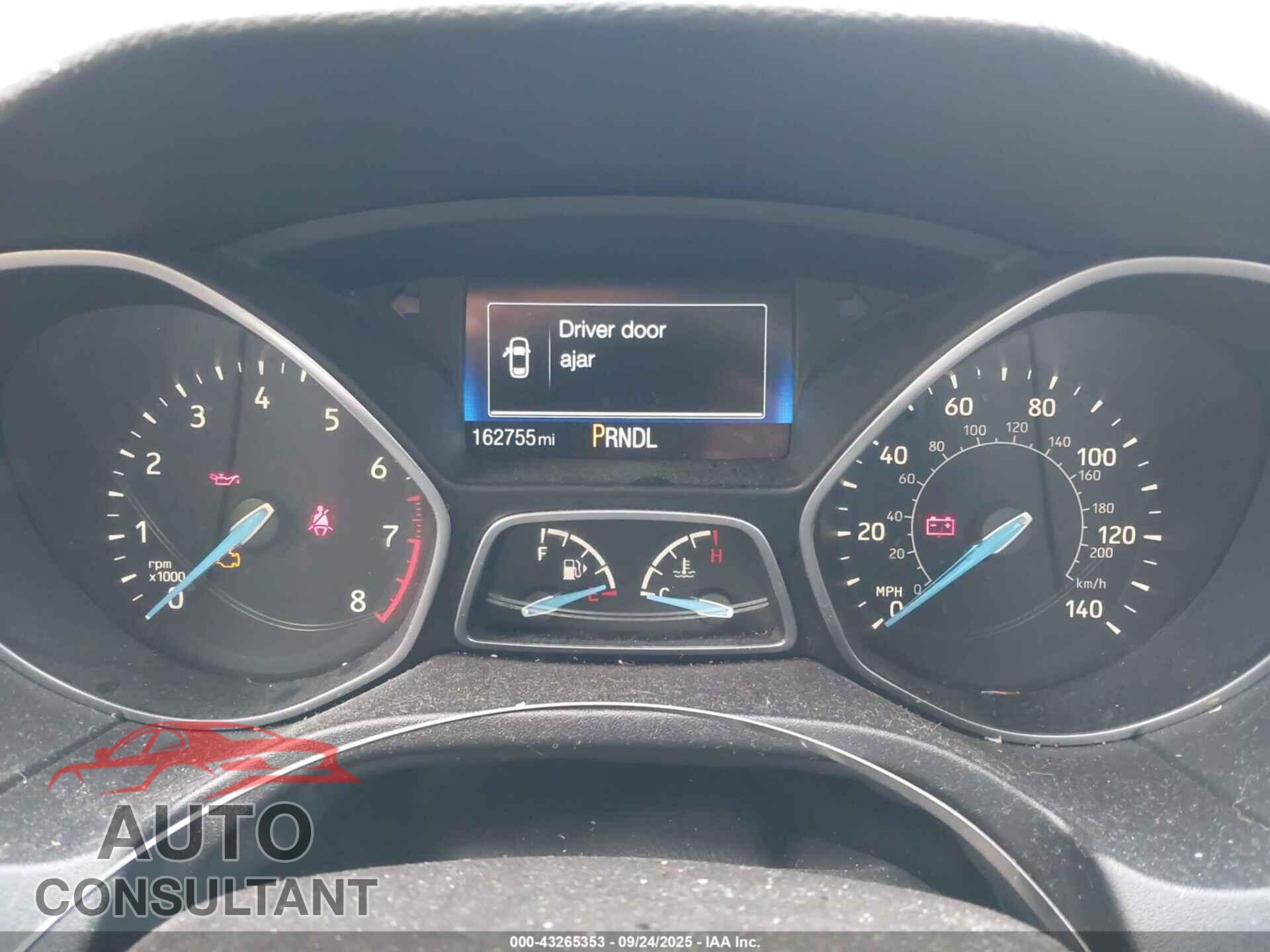 FORD FOCUS 2015 - 1FADP3F22FL382956