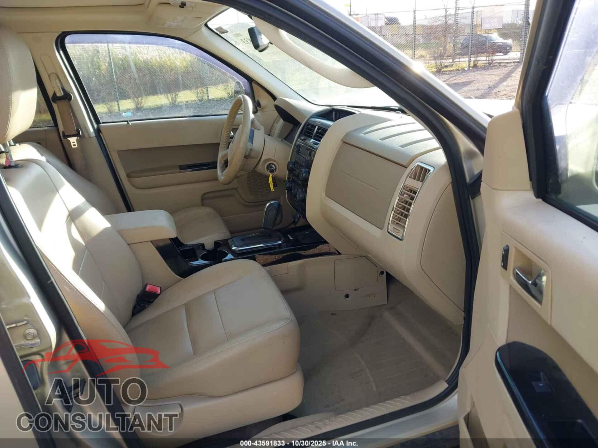 FORD ESCAPE 2011 - 1FMCU0E75BKB12321