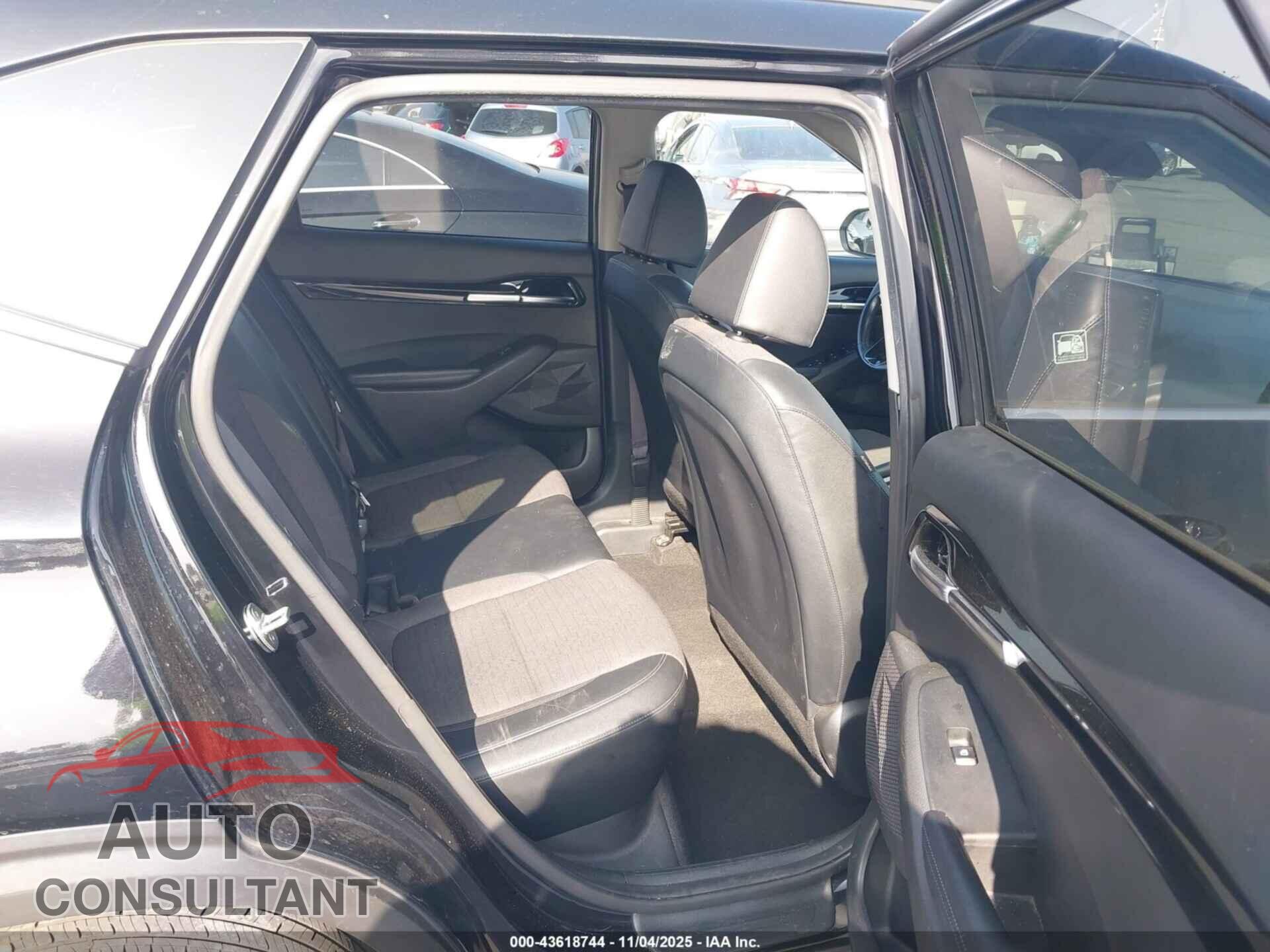 KIA SELTOS 2021 - KNDEU2AA1M7146918