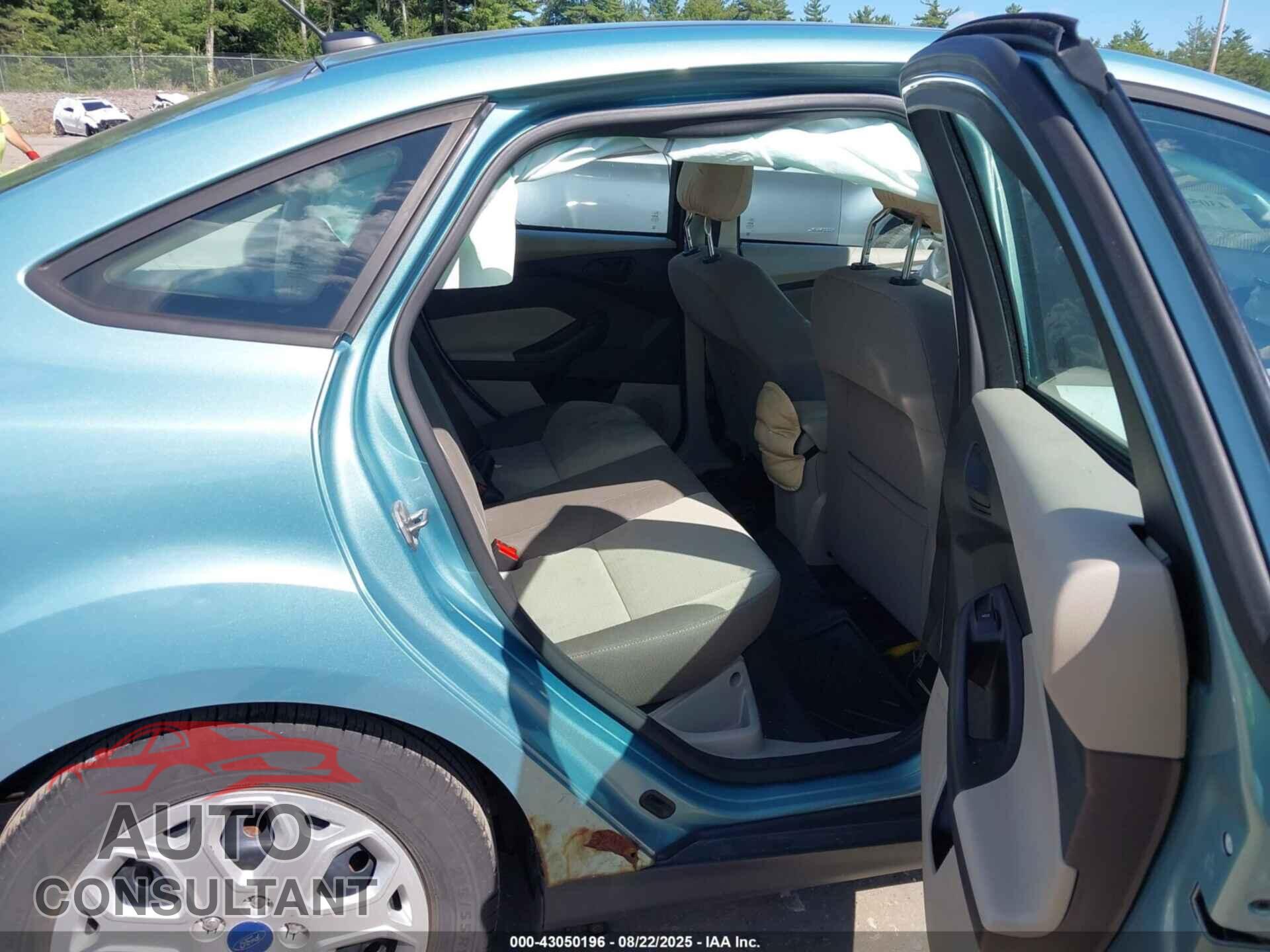 FORD FOCUS 2012 - 1FAHP3F25CL269578