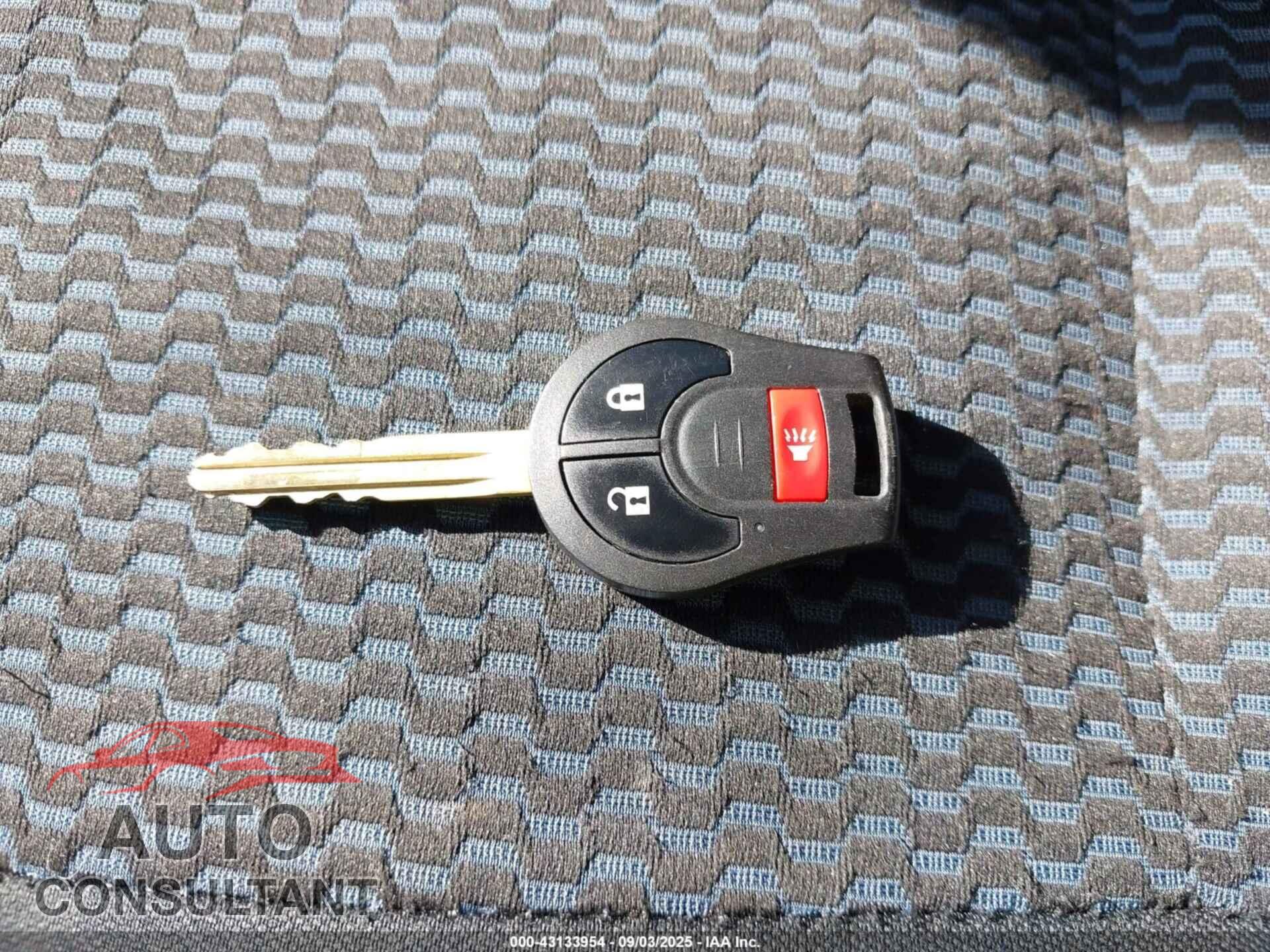 NISSAN VERSA NOTE 2015 - 3N1CE2CP7FL398695