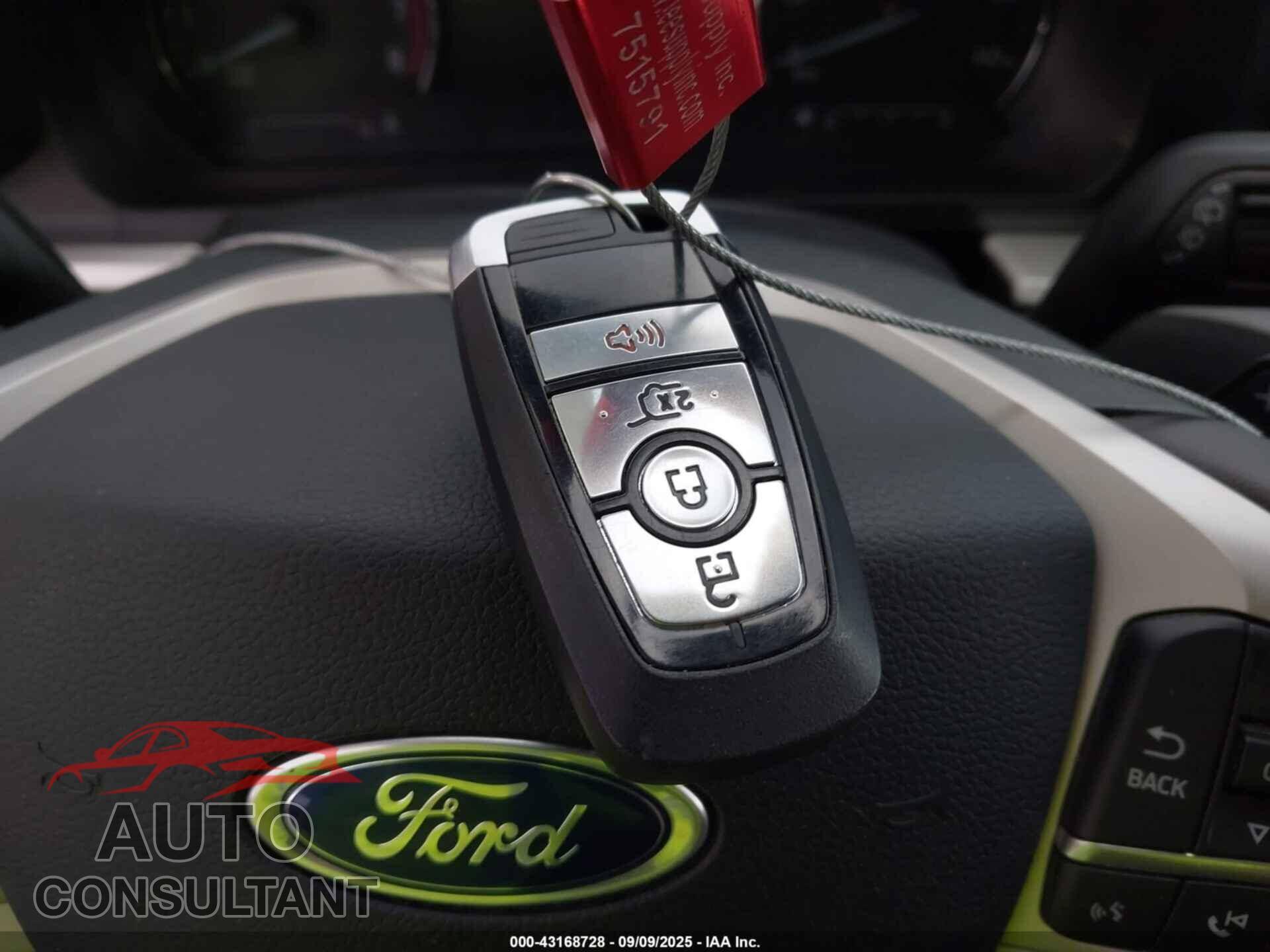 FORD EXPLORER 2021 - 1FMSK8DH7MGB17116