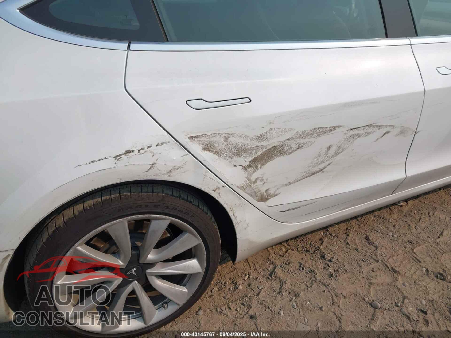 TESLA MODEL 3 2020 - 5YJ3E1EA2LF634261