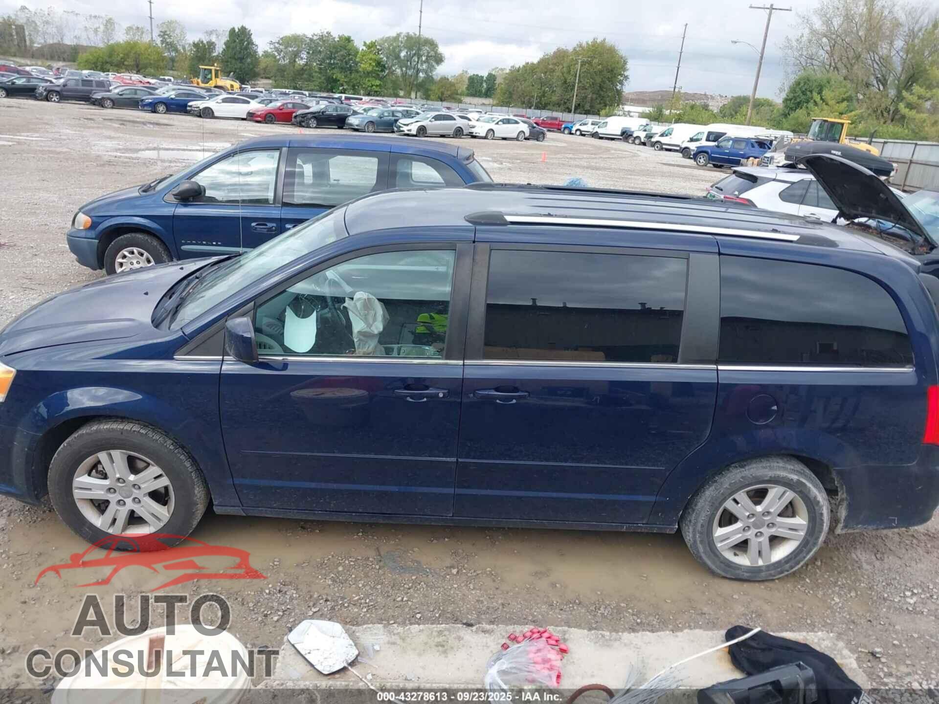 DODGE GRAND CARAVAN 2013 - 2C4RDGDG4DR543150