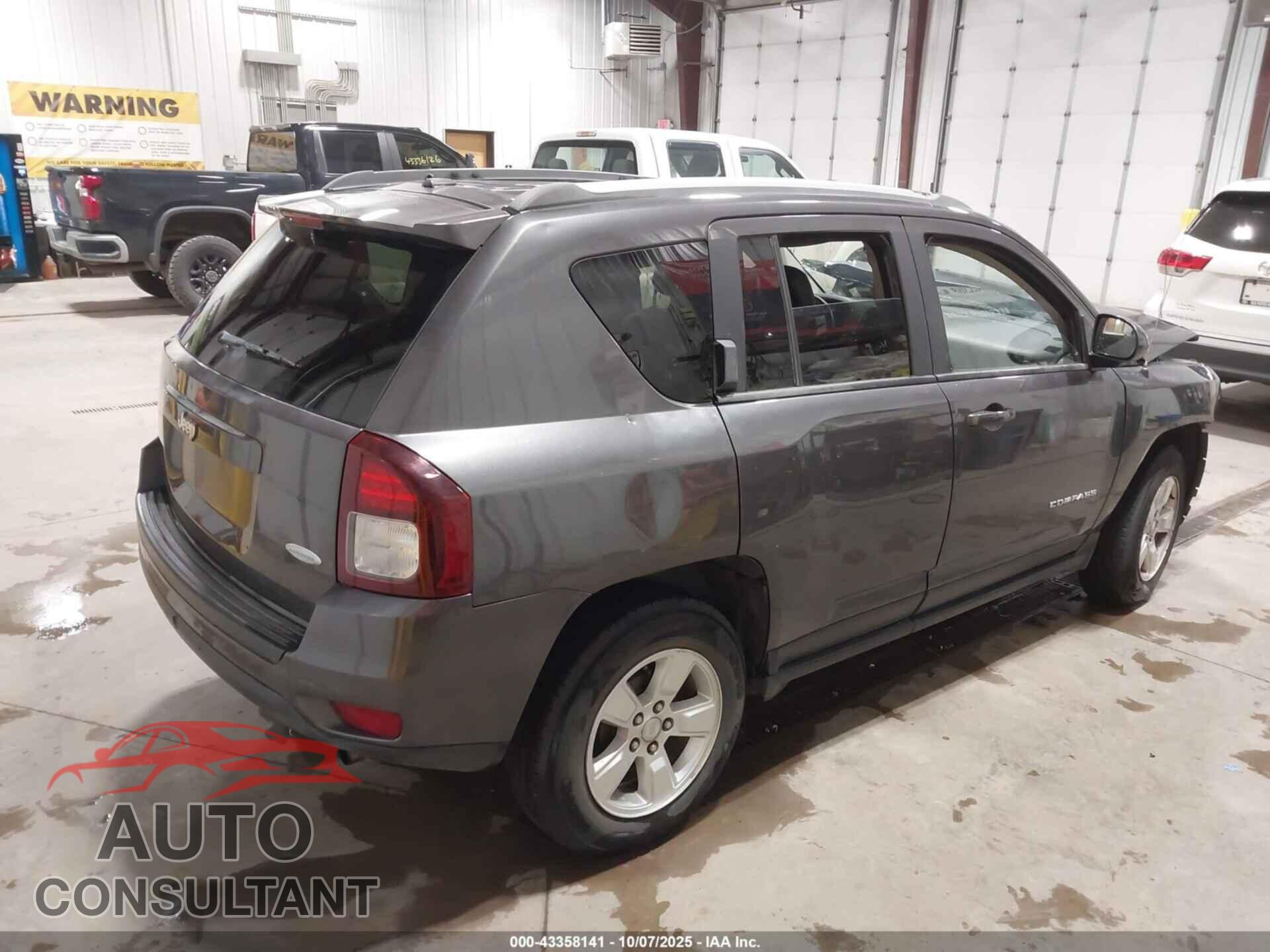 JEEP COMPASS 2017 - 1C4NJCEB9HD198161