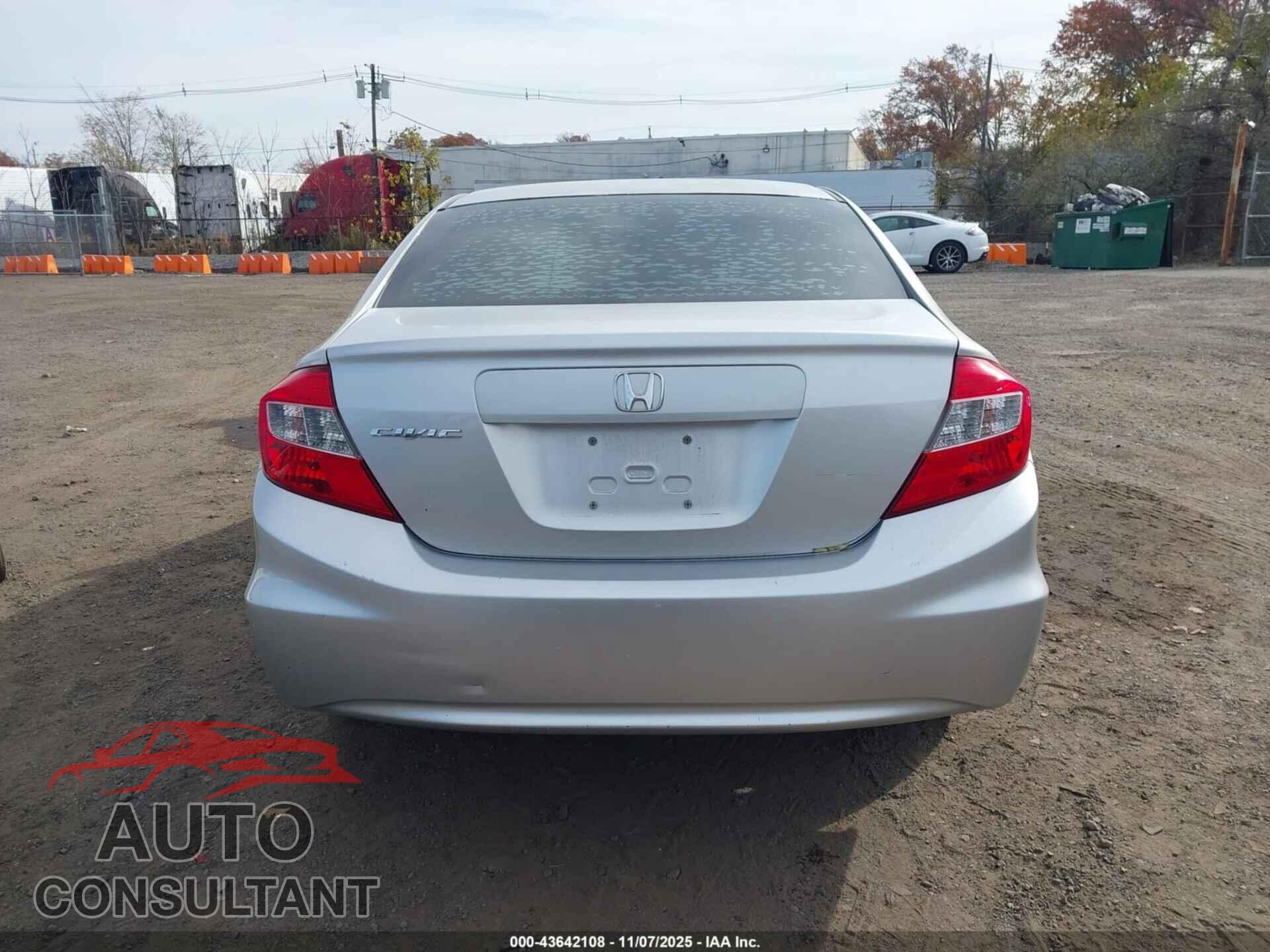 HONDA CIVIC 2012 - 2HGFB2F82CH319267