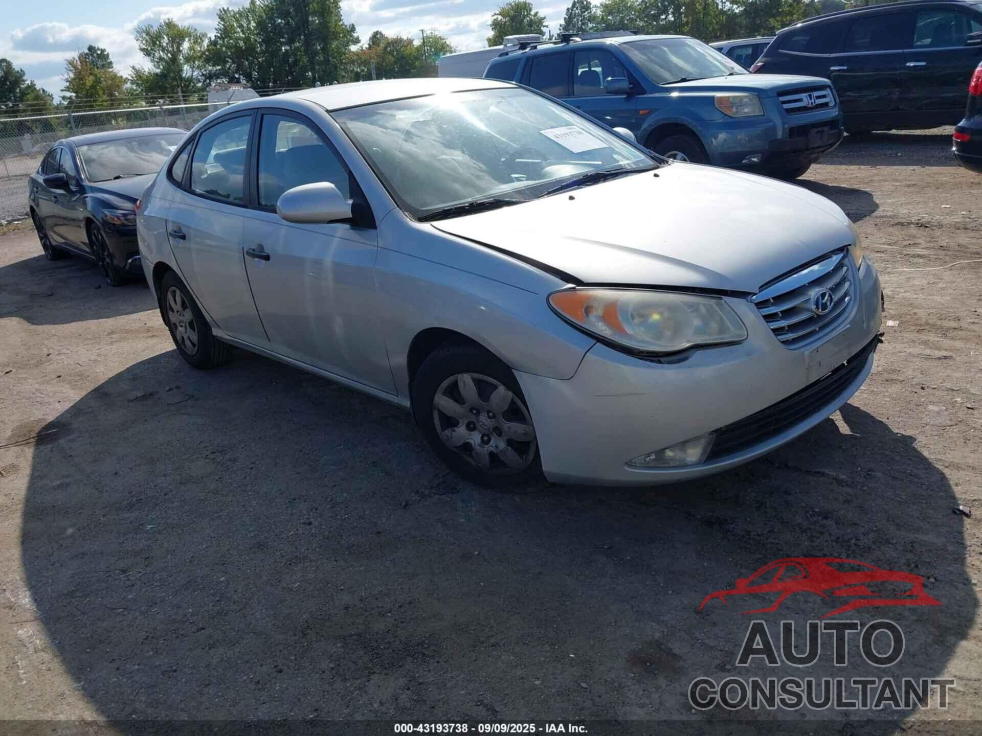 HYUNDAI ELANTRA 2010 - KMHDU4AD6AU874258