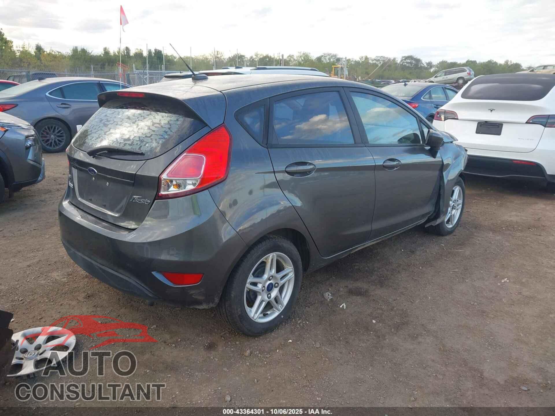 FORD FIESTA 2017 - 3FADP4EJ2HM159171