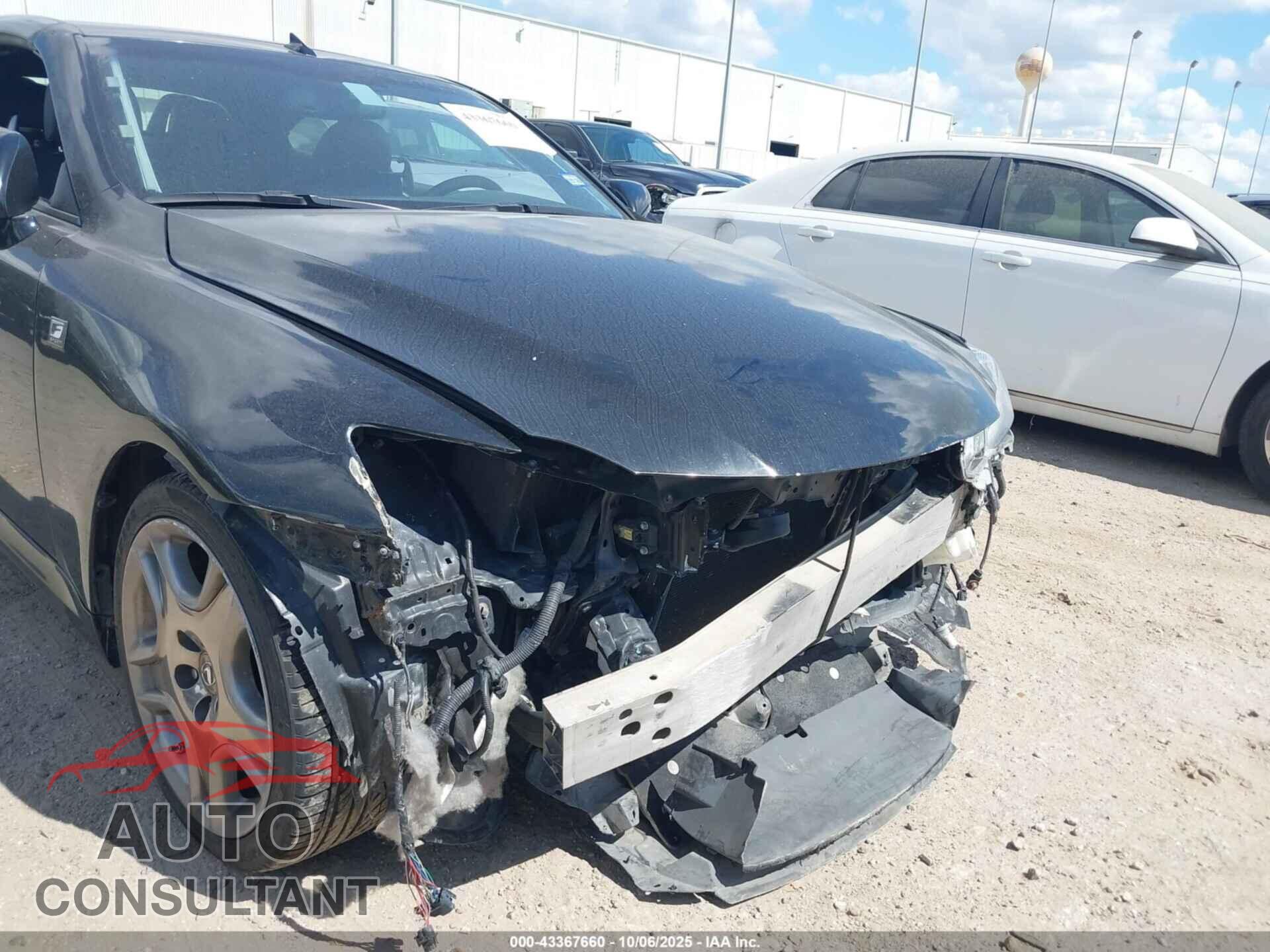 LEXUS IS 250C 2013 - JTHFF2C25D2527302