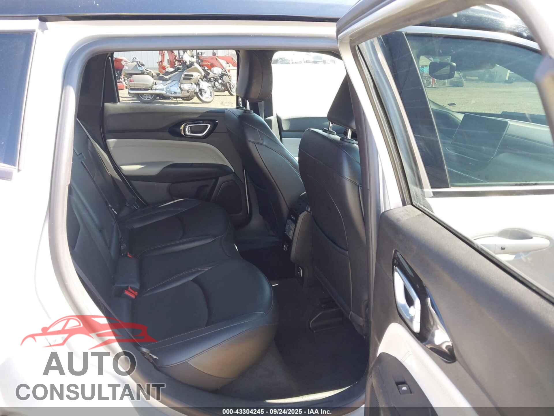 JEEP COMPASS 2024 - 3C4NJDCNXRT118218