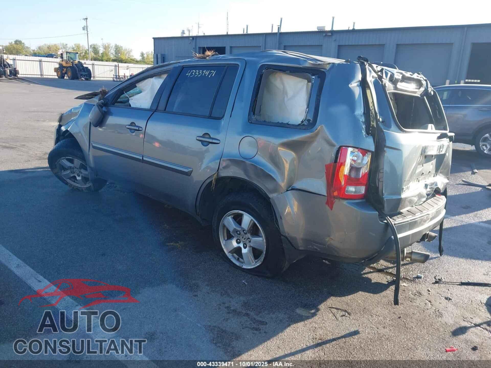 HONDA PILOT 2009 - 5FNYF485X9B028234