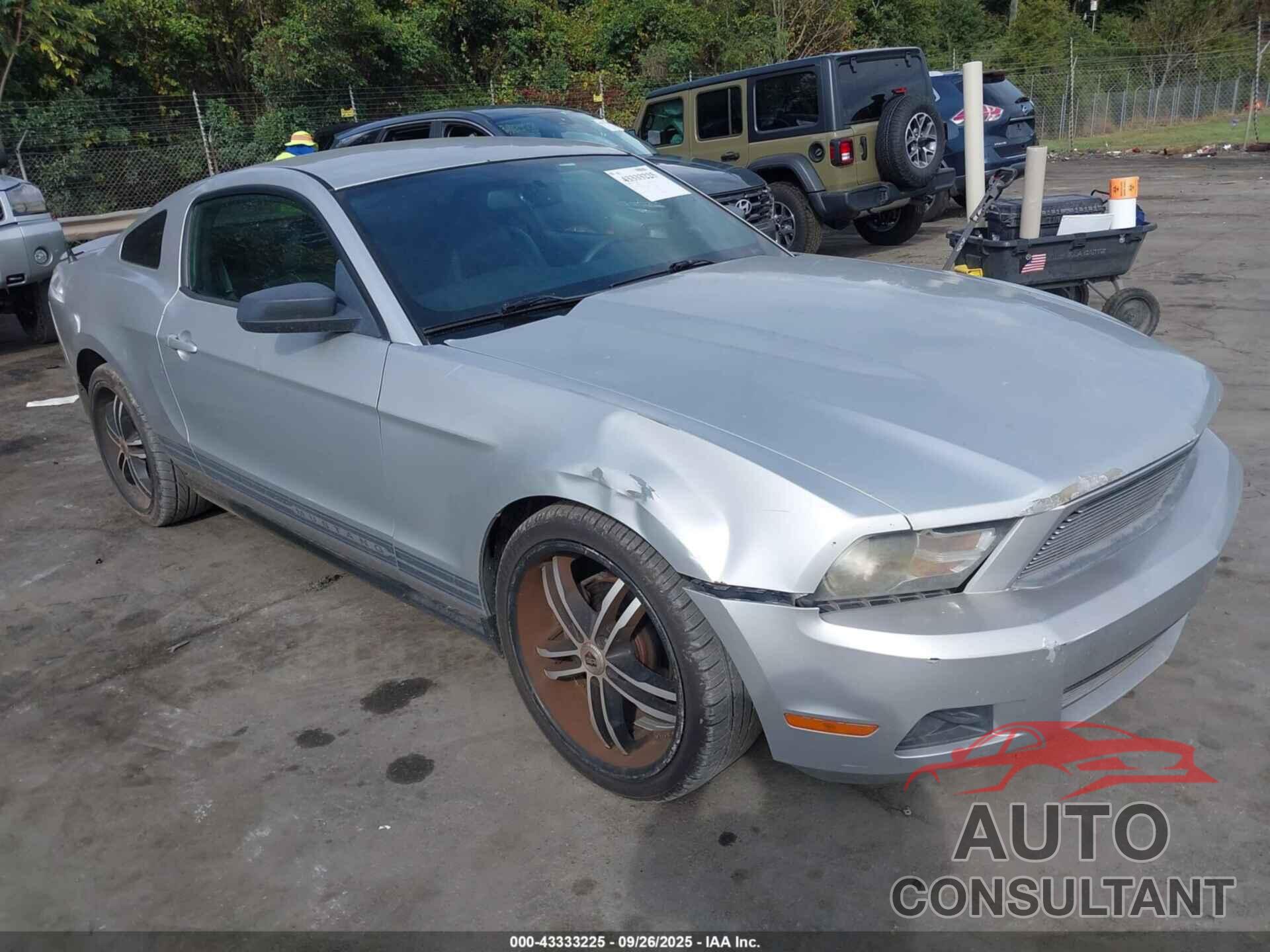 FORD MUSTANG 2010 - 1ZVBP8AN0A5108603