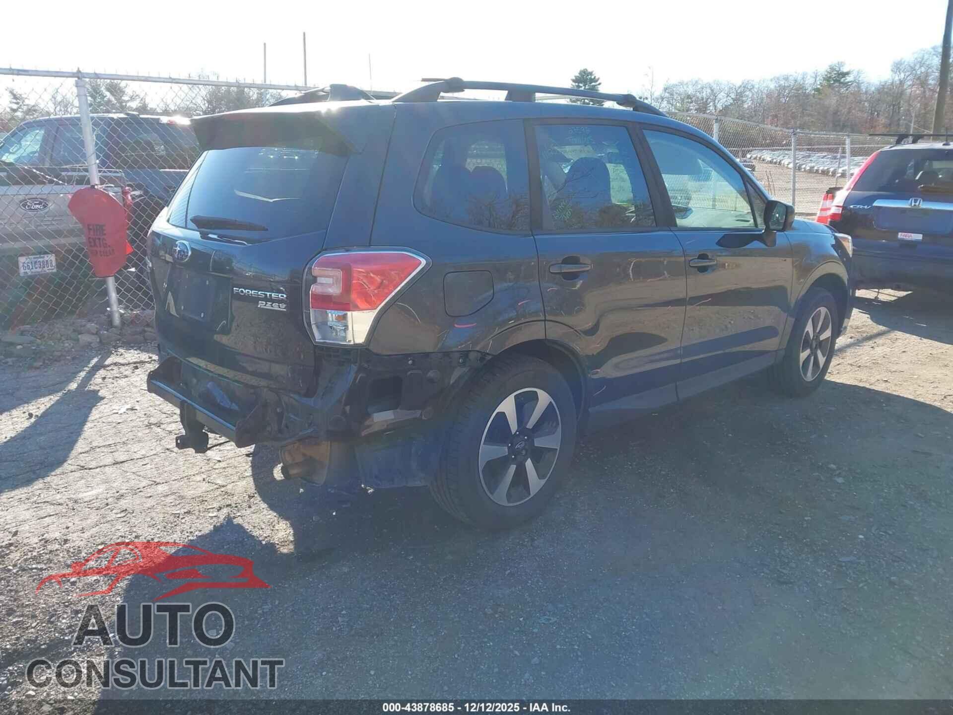 SUBARU FORESTER 2017 - JF2SJAEC1HG804326