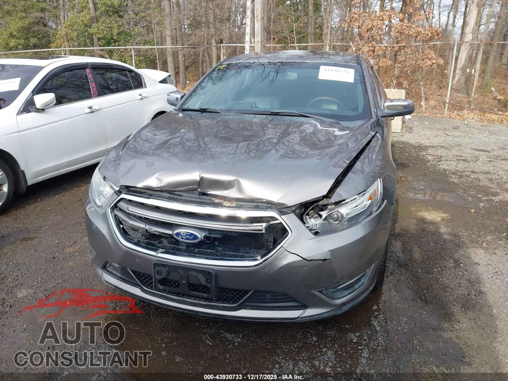 FORD TAURUS 2013 - 1FAHP2F80DG101646