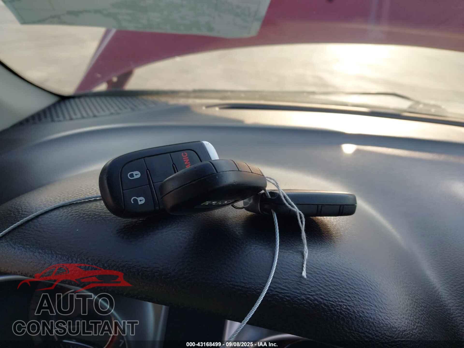 DODGE JOURNEY 2018 - 3C4PDCAB1JT237069