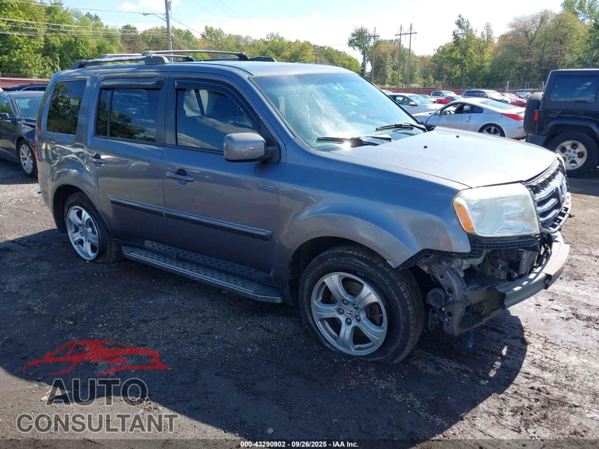 HONDA PILOT 2015 - 5FNYF4H51FB034404