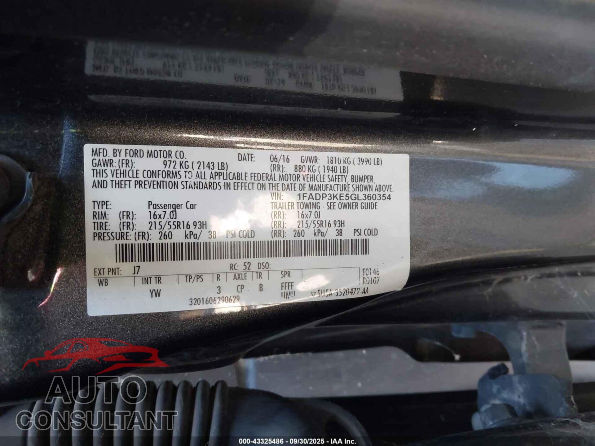 FORD FOCUS 2016 - 1FADP3KE5GL360354