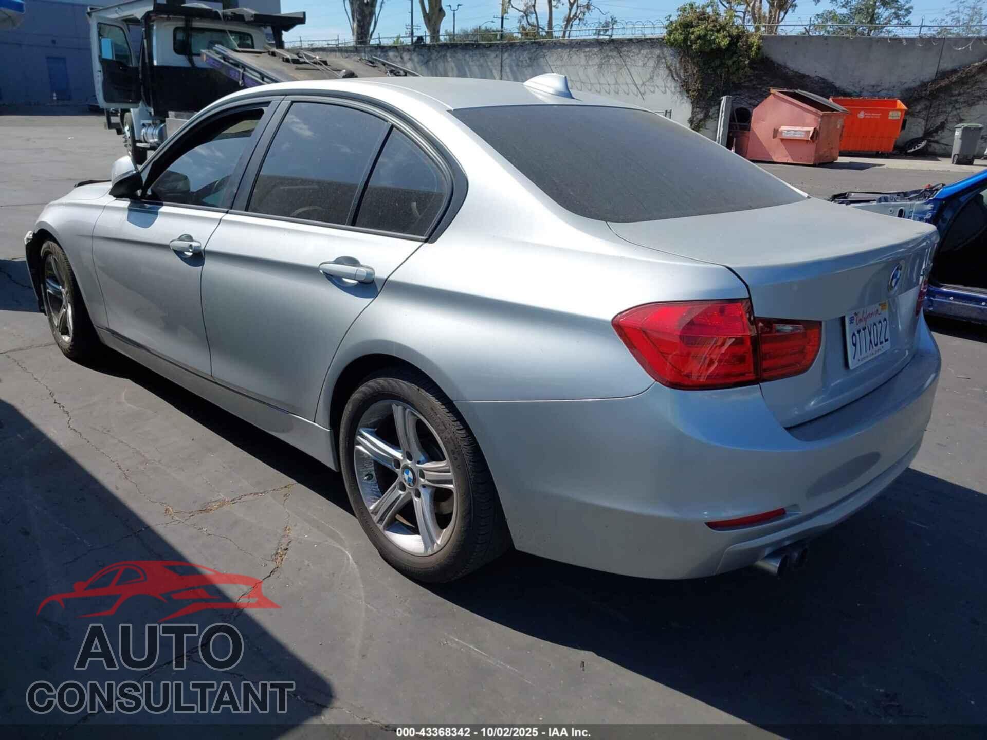 BMW 328I 2012 - WBA3C1C52CF434369