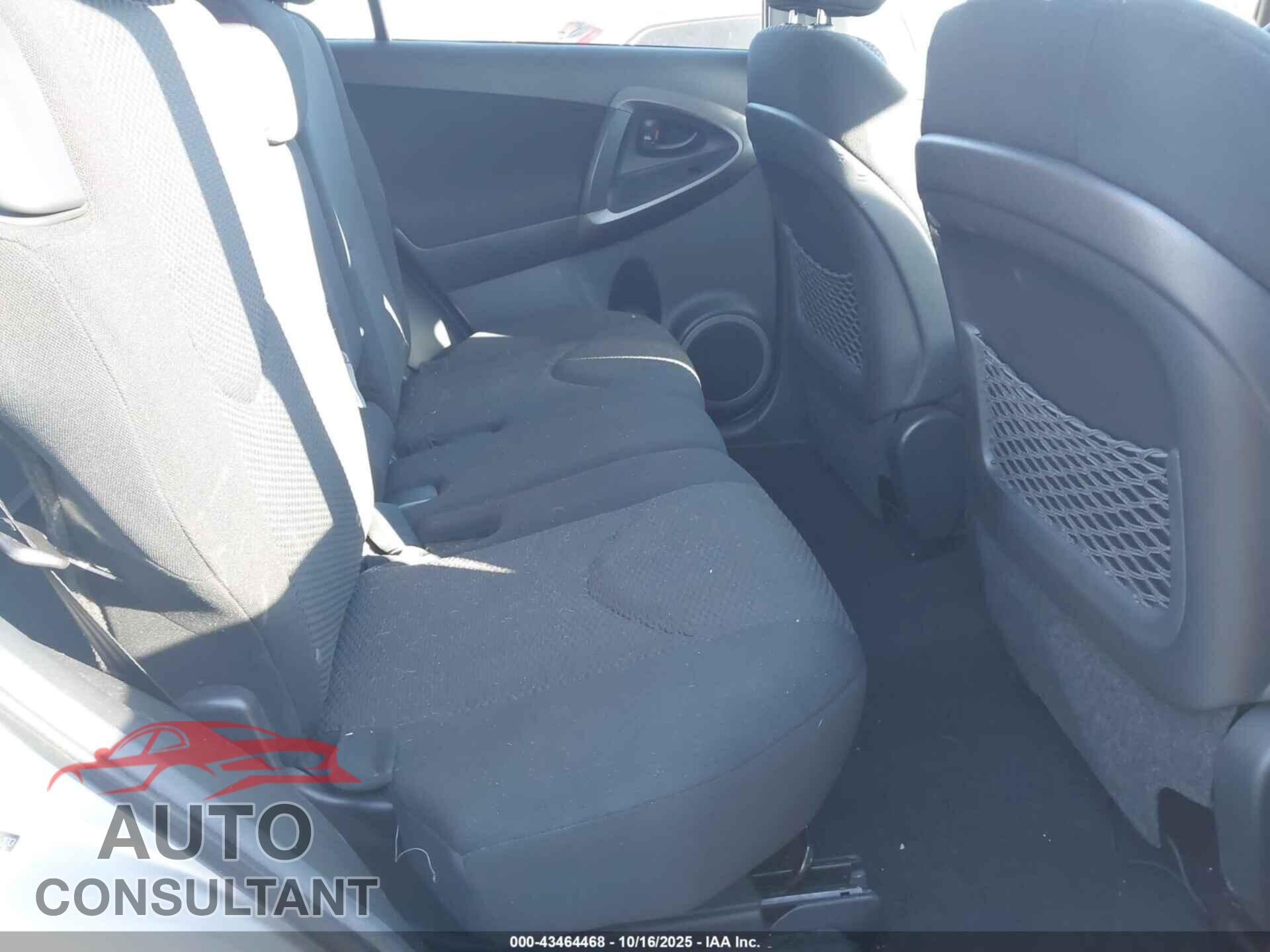 TOYOTA RAV4 2011 - 2T3RF4DV2BW155103