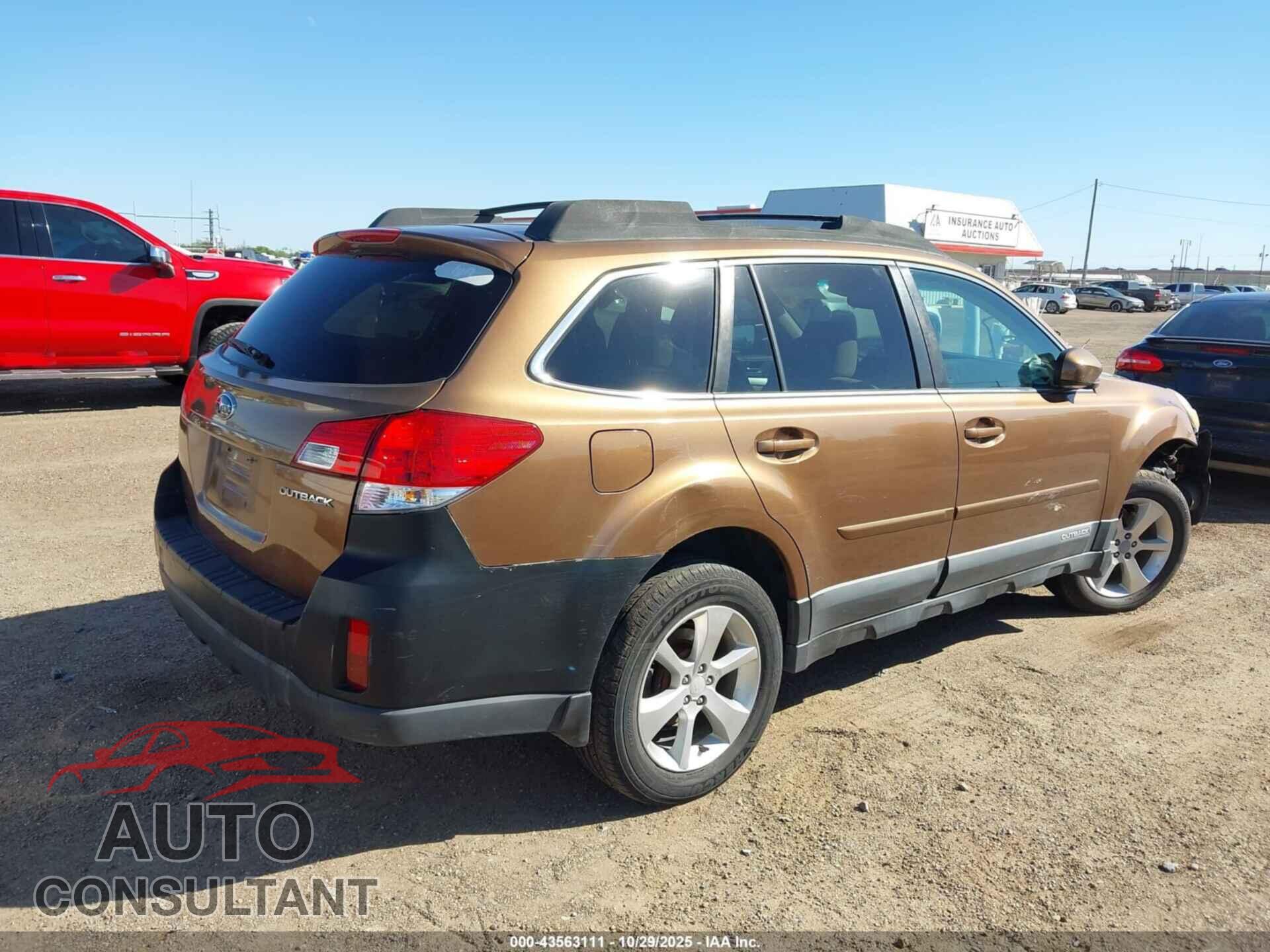 SUBARU OUTBACK 2013 - 4S4BRBGC3D3313764