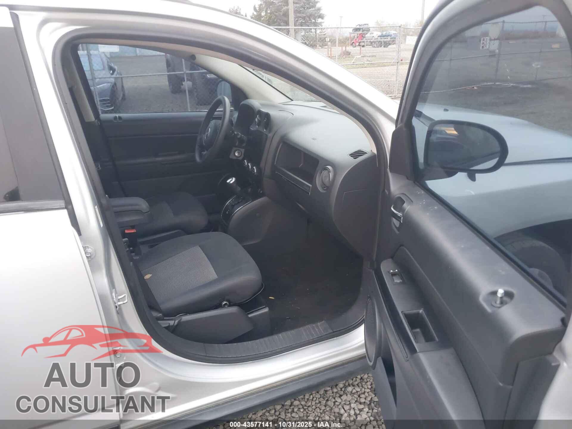 JEEP COMPASS 2012 - 1C4NJCBA6CD636591