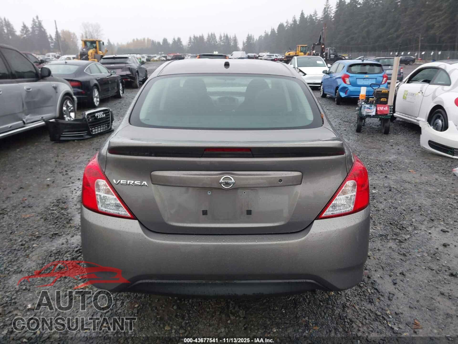 NISSAN VERSA 2017 - 3N1CN7AP0HL904113
