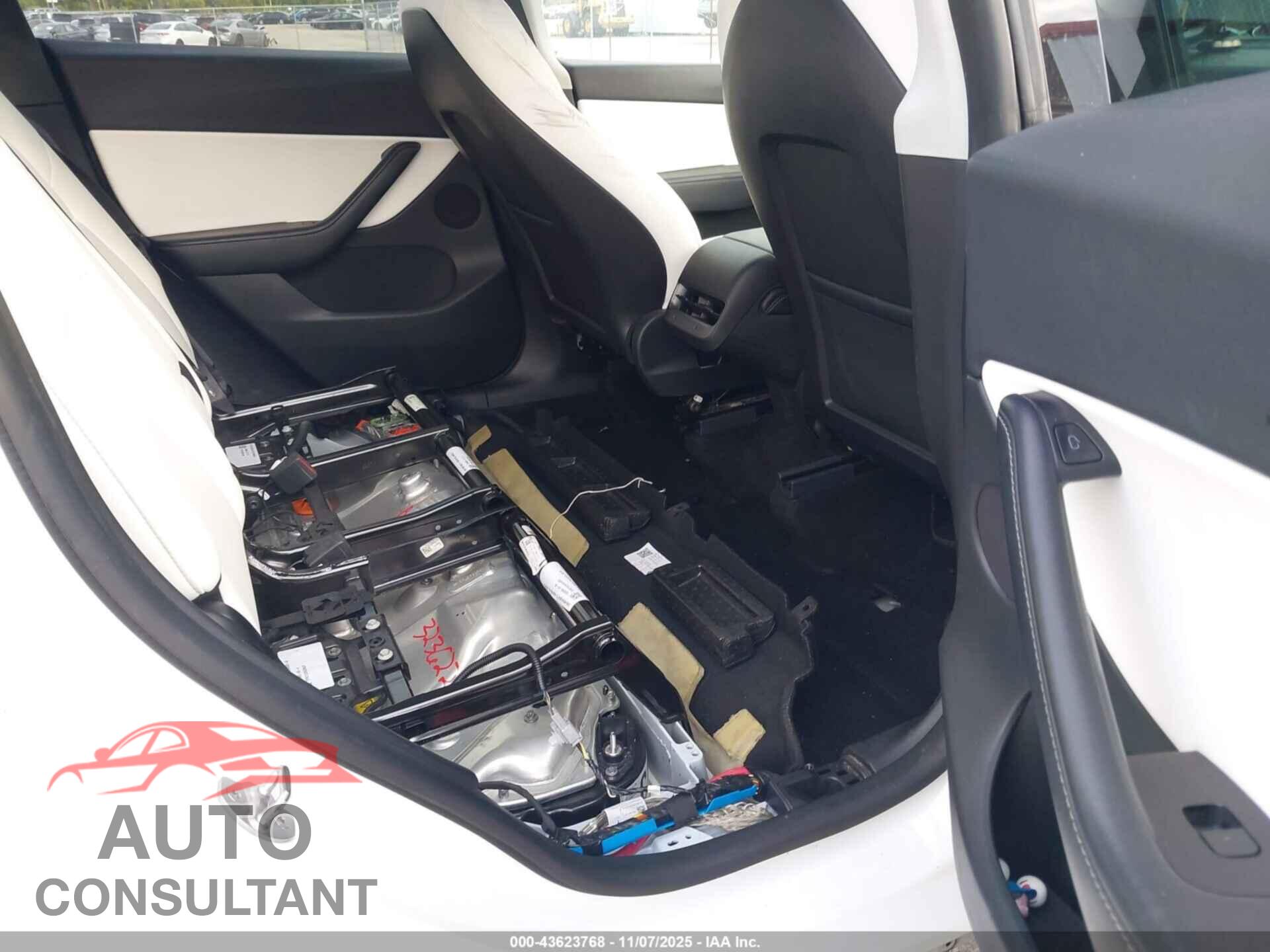 TESLA MODEL Y 2022 - 7SAYGDEF5NF323622