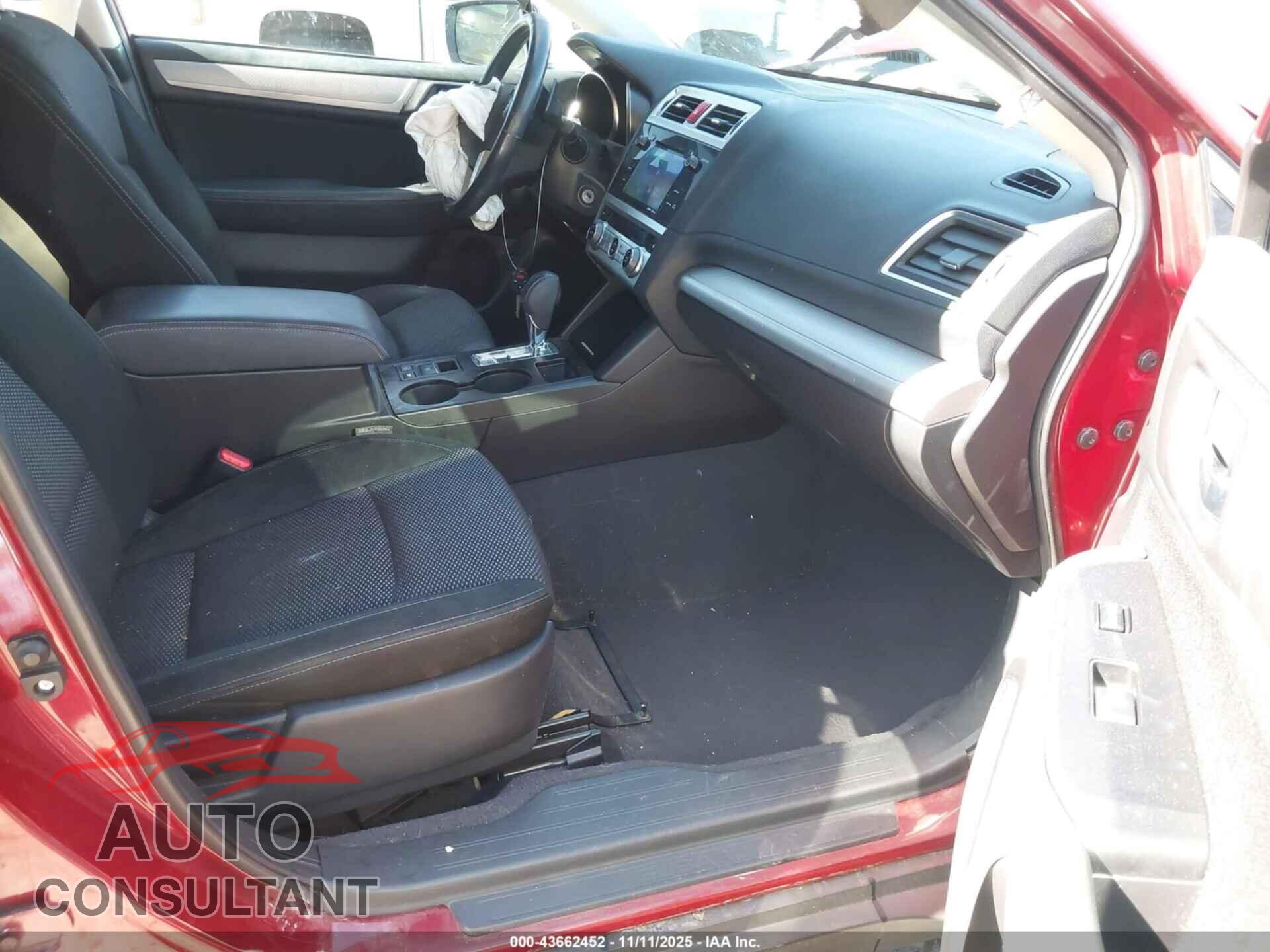 SUBARU OUTBACK 2017 - 4S4BSAHC3H3328025