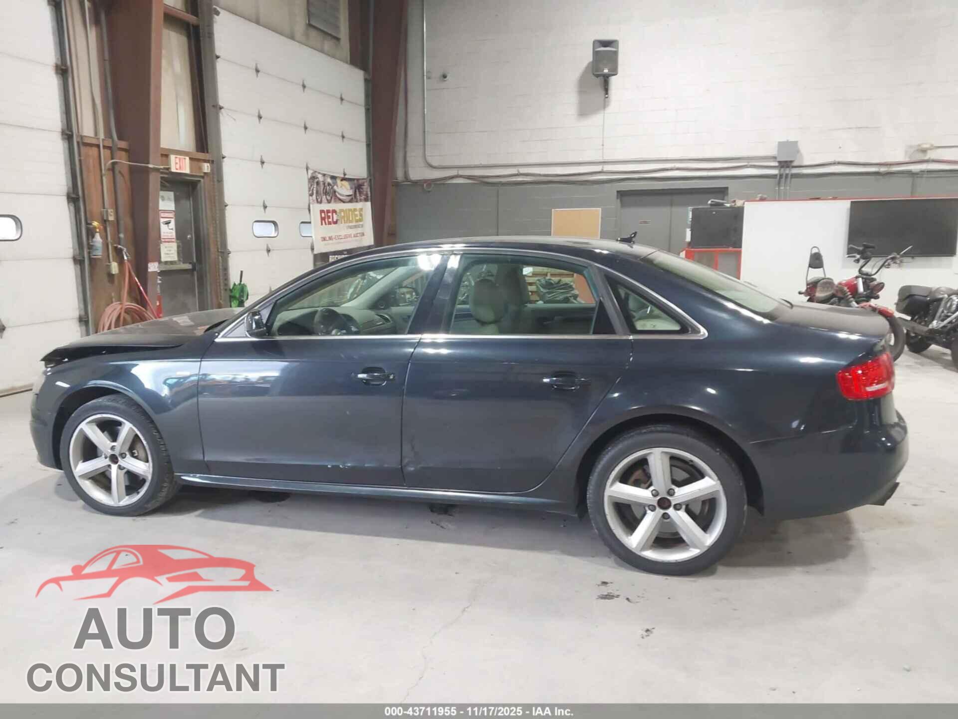 AUDI A4 2012 - WAUFFAFL2CA113251