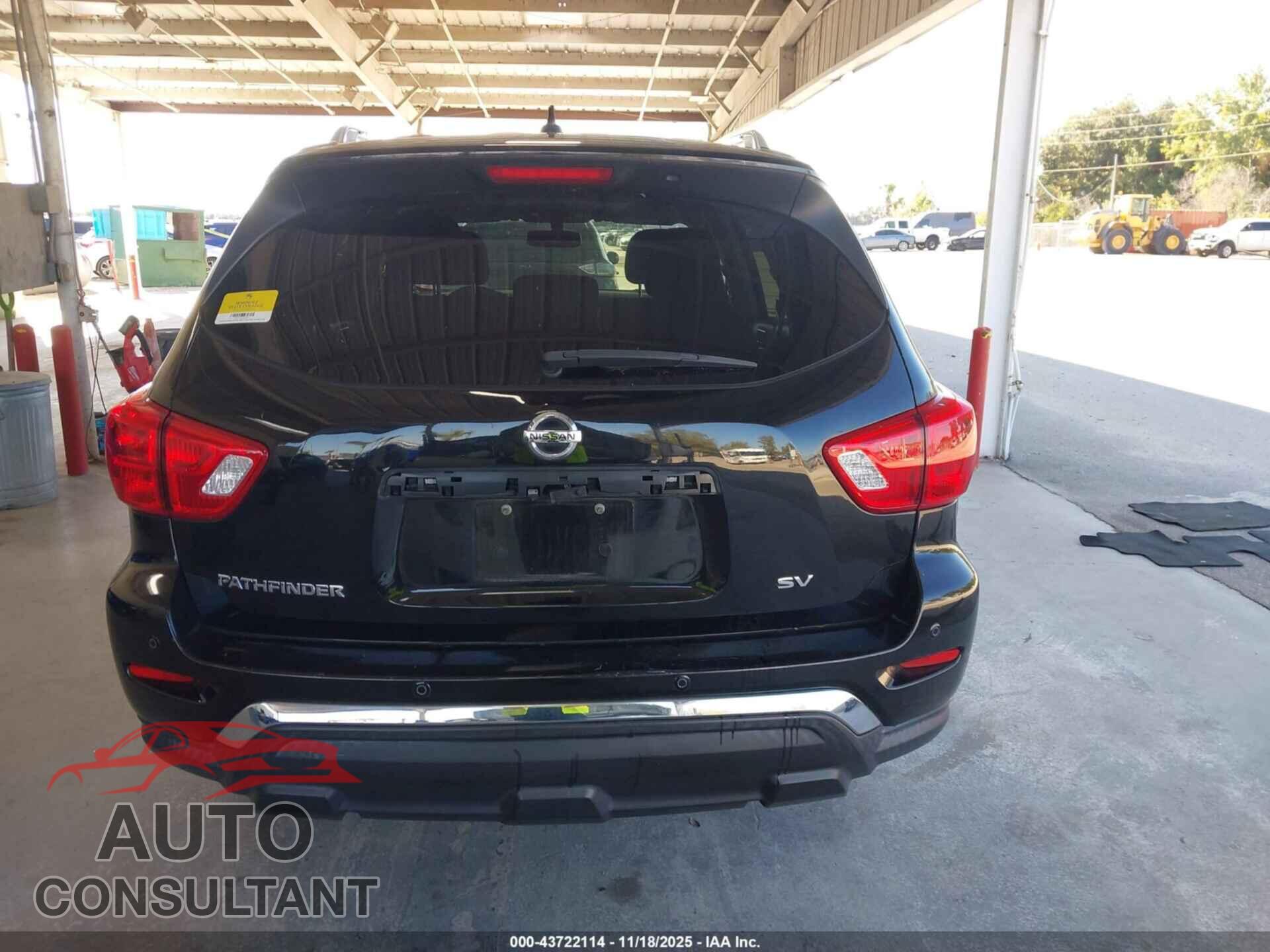 NISSAN PATHFINDER 2017 - 5N1DR2MN2HC623442