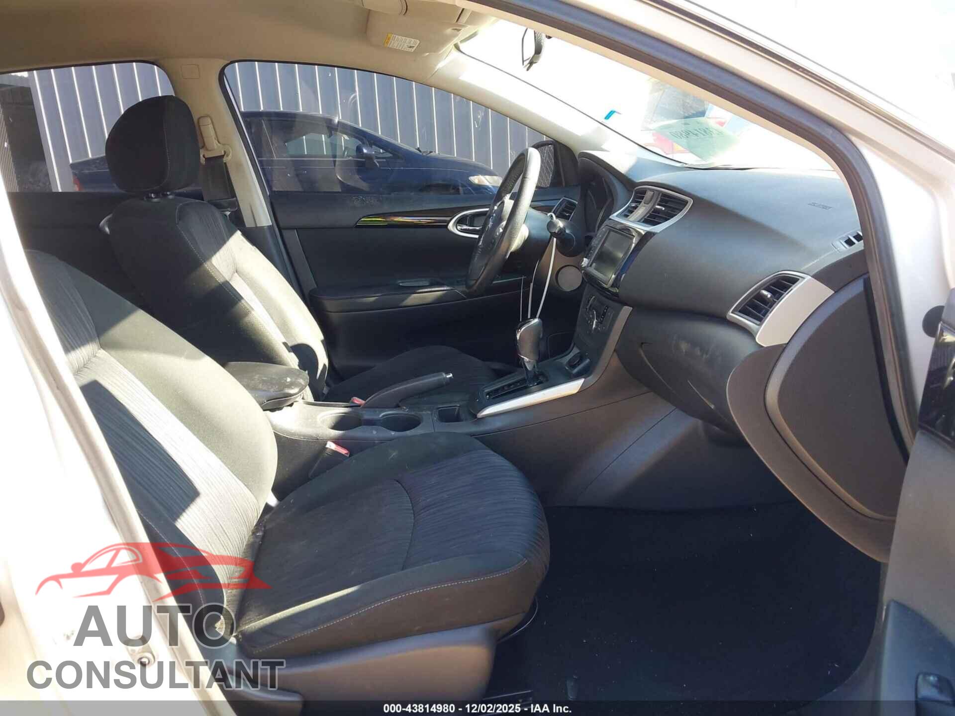 NISSAN SENTRA 2019 - 3N1AB7AP7KY327770