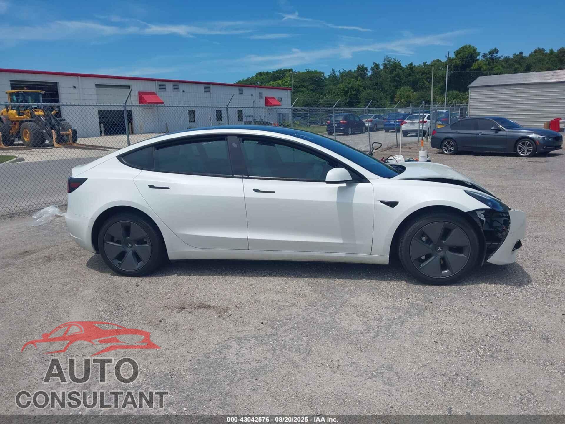 TESLA MODEL 3 2021 - 5YJ3E1EB9MF981371