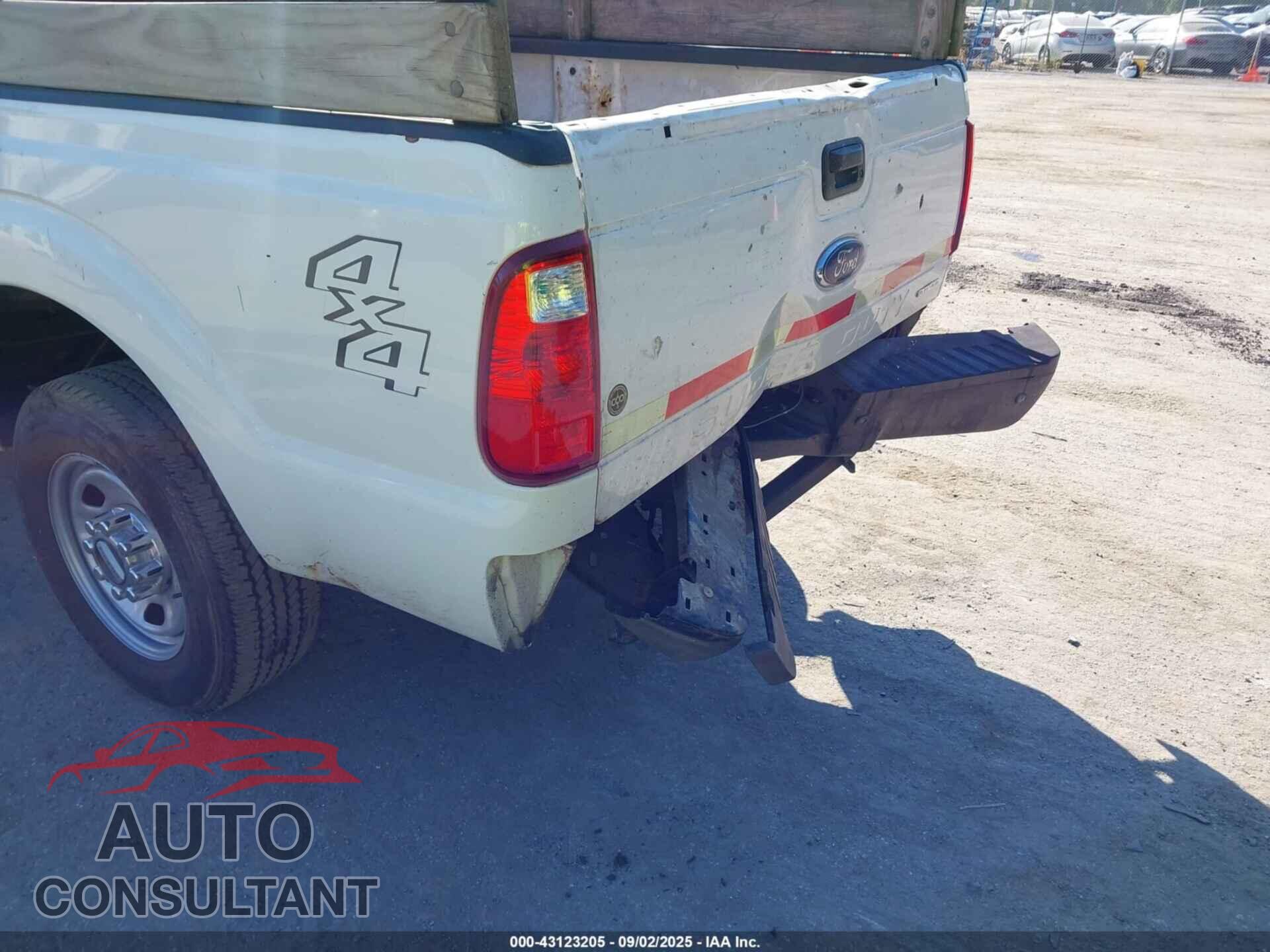 FORD F-250 2013 - 1FT7X2B67DEB25674