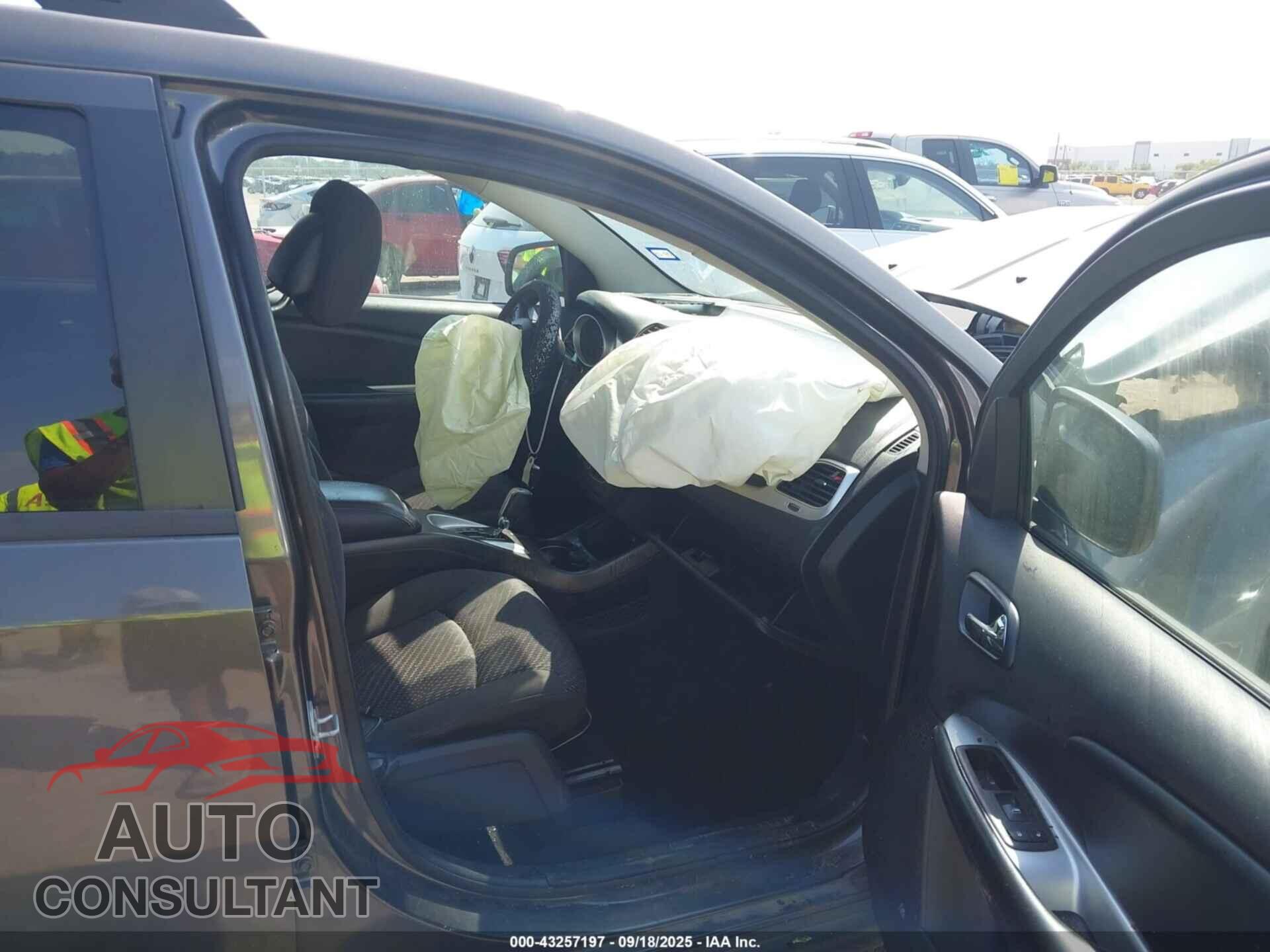 DODGE JOURNEY 2017 - 3C4PDCAB3HT568729