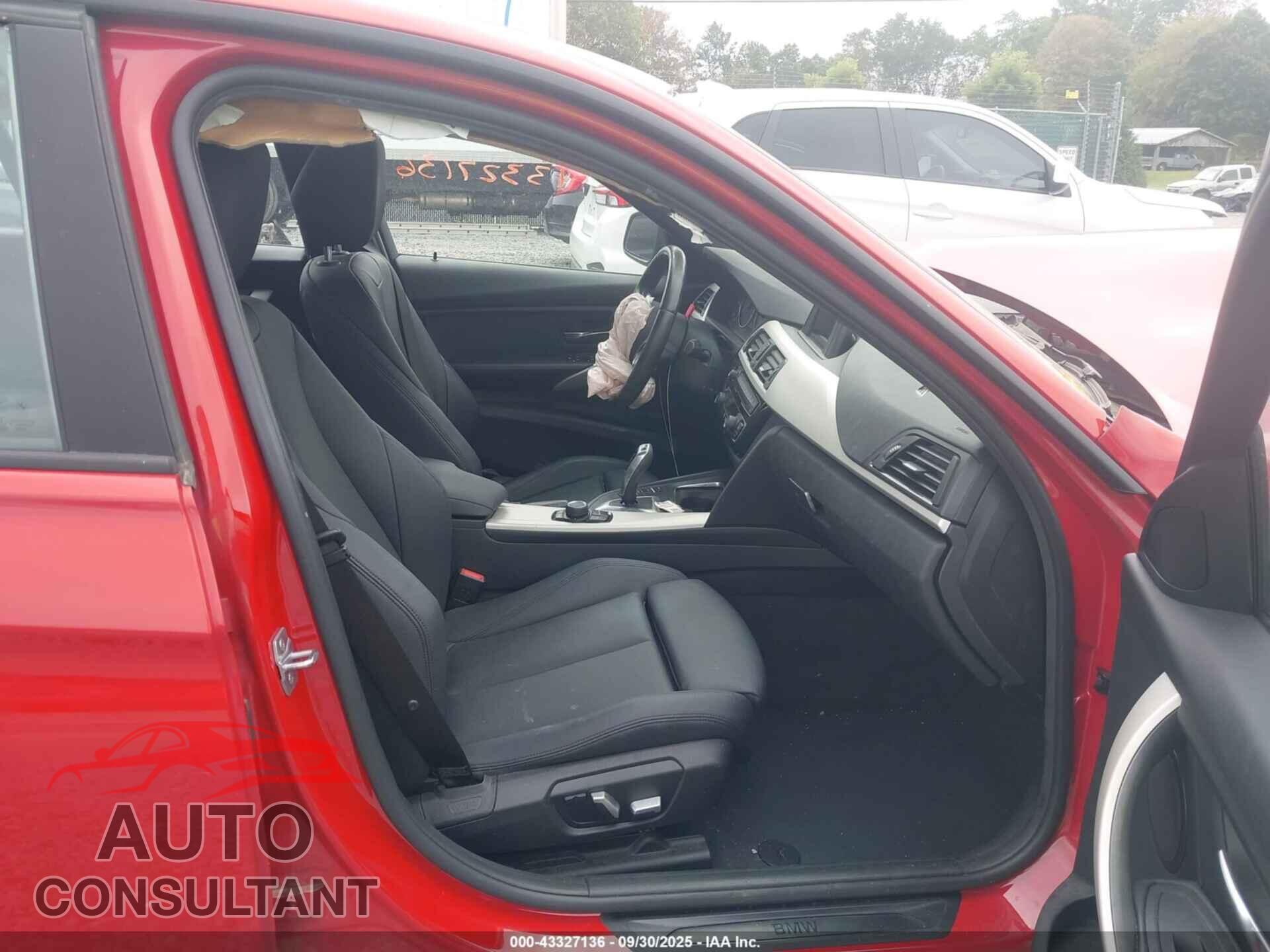 BMW 320I 2017 - WBA8E5G33HNU43787