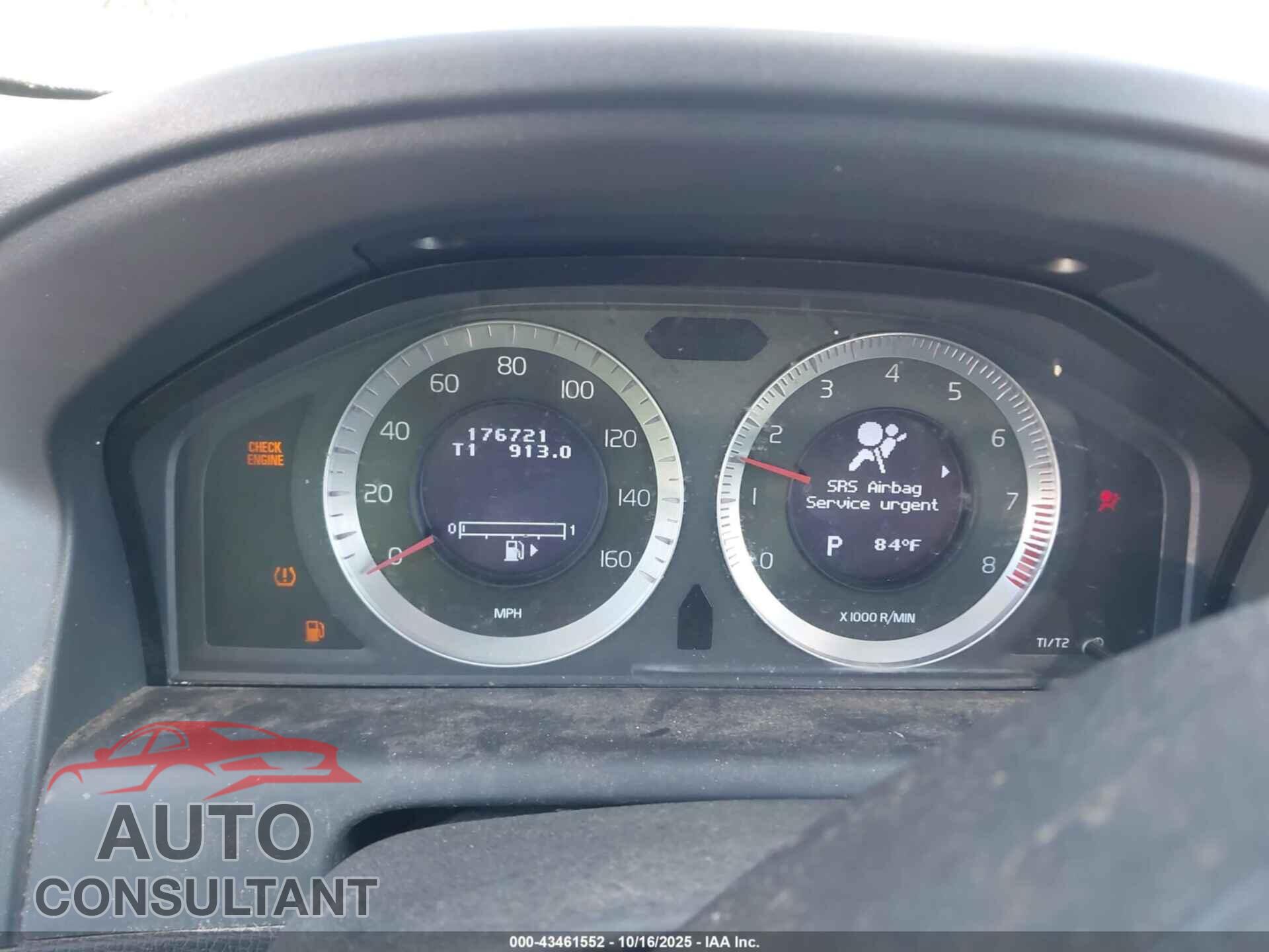 VOLVO XC60 2010 - YV4992DZ8A2106846