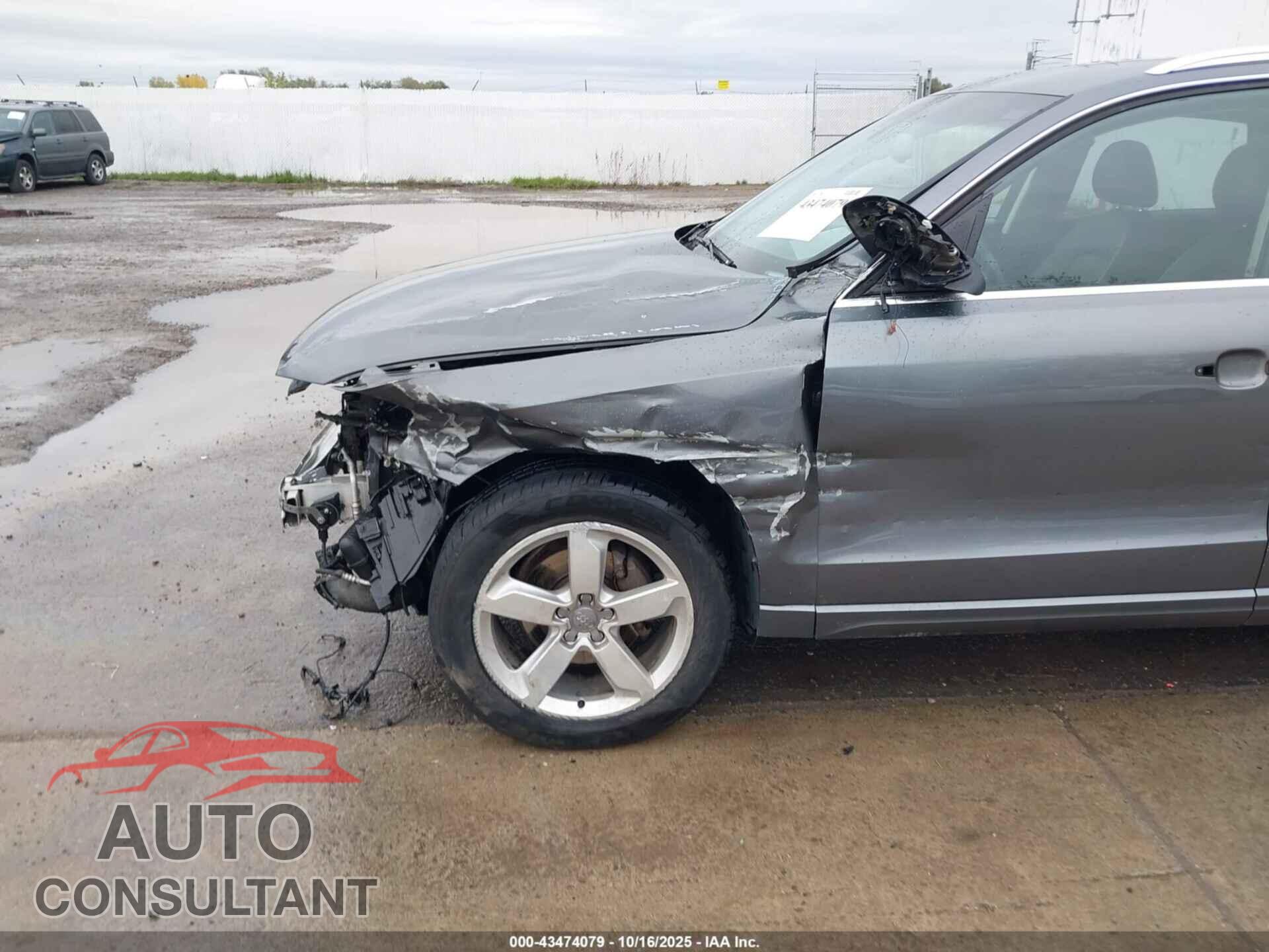 AUDI Q5 2012 - WA1LFAFP9CA123472