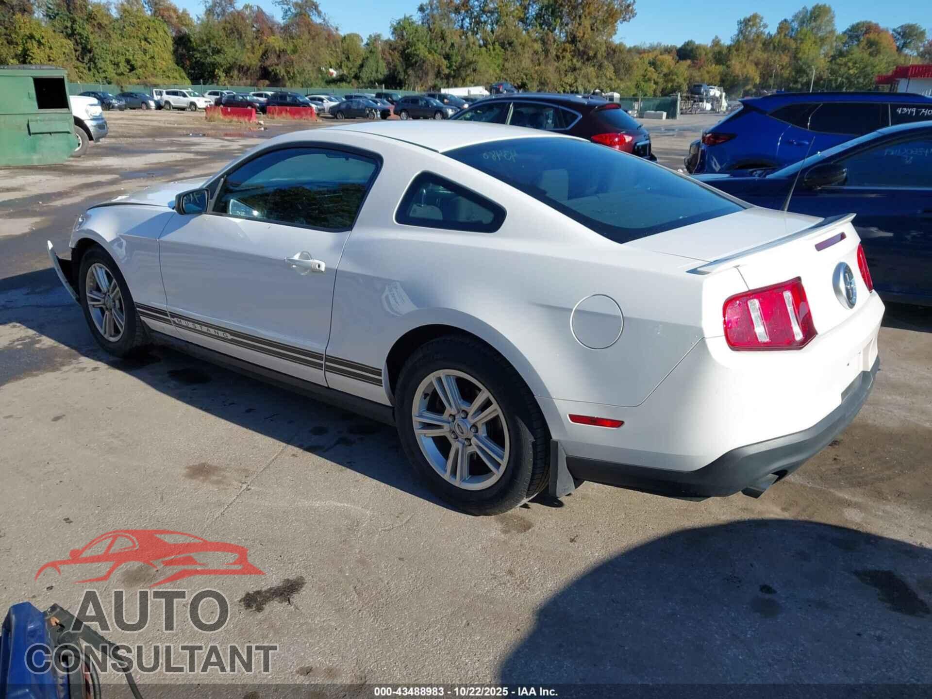 FORD MUSTANG 2012 - 1ZVBP8AM1C5281167