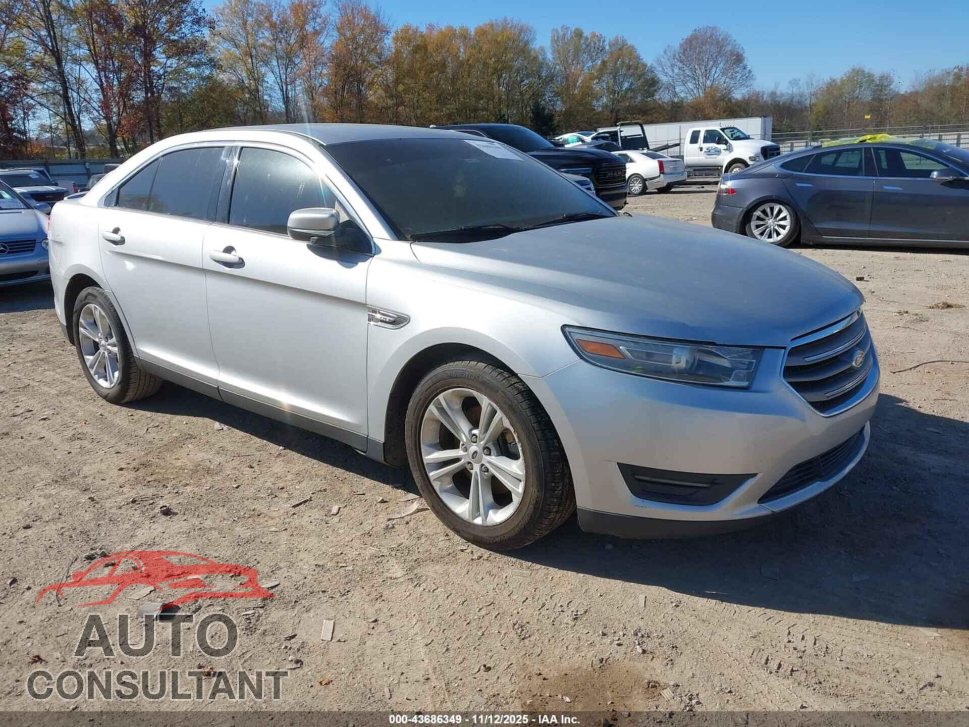 FORD TAURUS 2013 - 1FAHP2E82DG155385