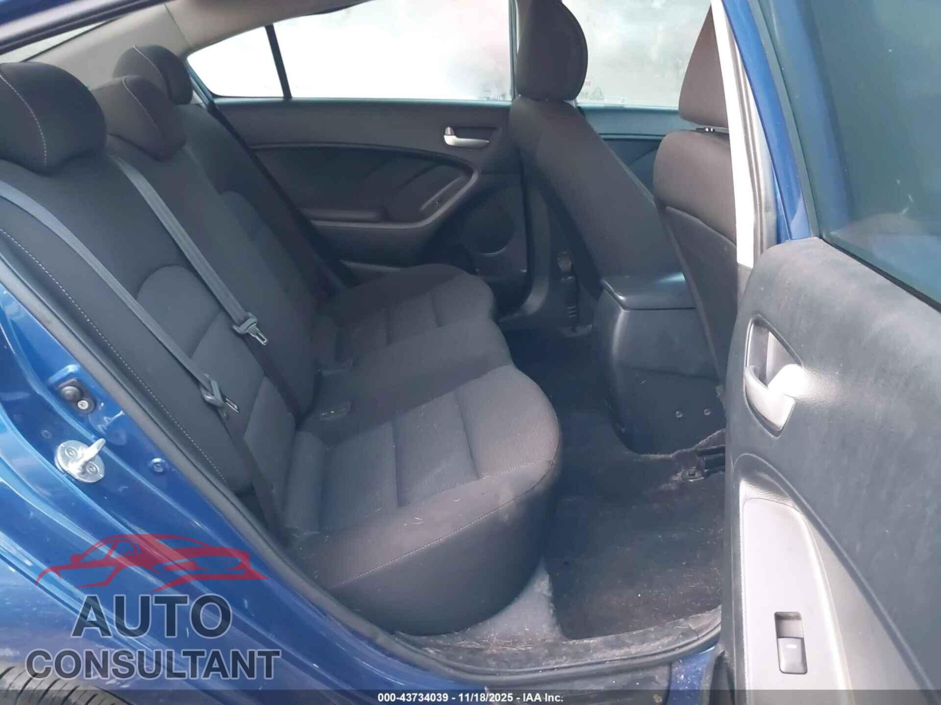 KIA FORTE 2017 - 3KPFK4A70HE092575