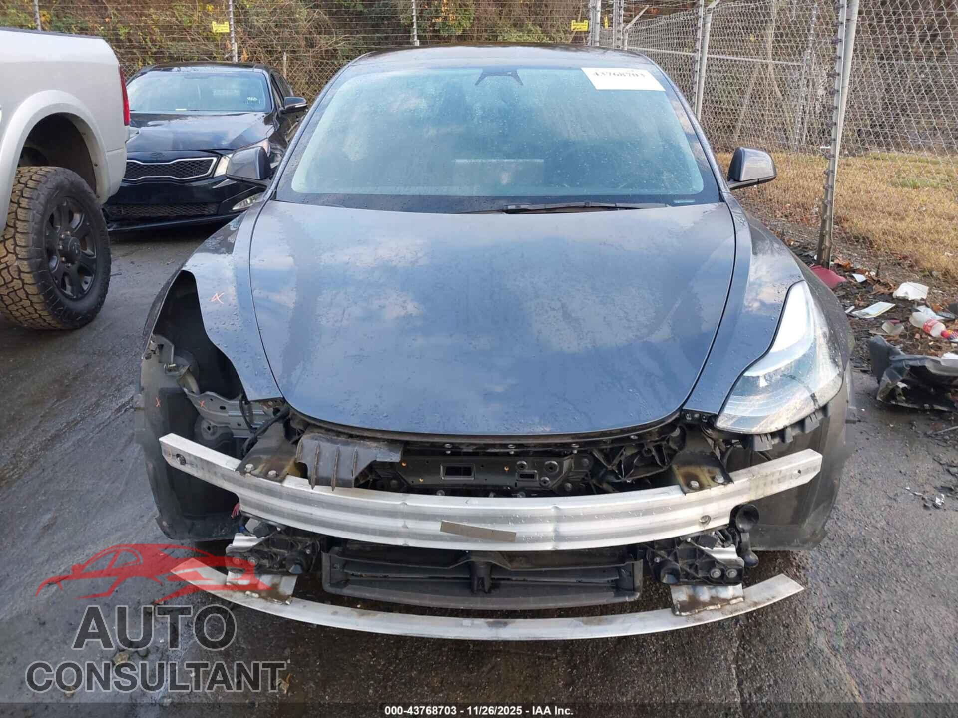 TESLA MODEL 3 2022 - 5YJ3E1EA1NF286438