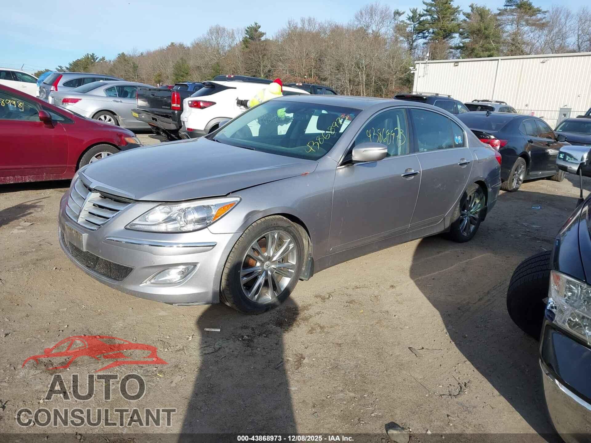 HYUNDAI GENESIS 2012 - KMHGC4DD3CU192890