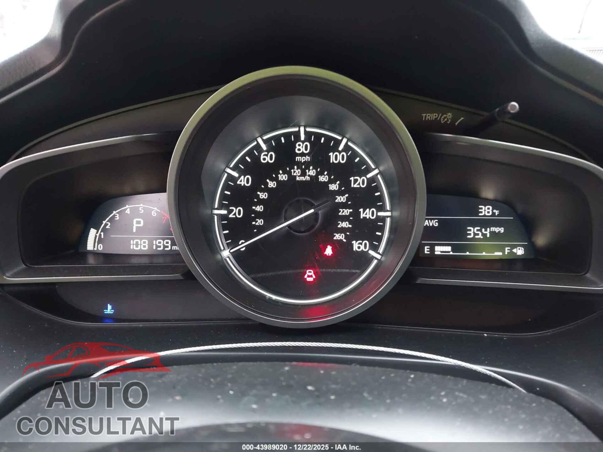 MAZDA MAZDA3 2017 - 3MZBN1U72HM108293