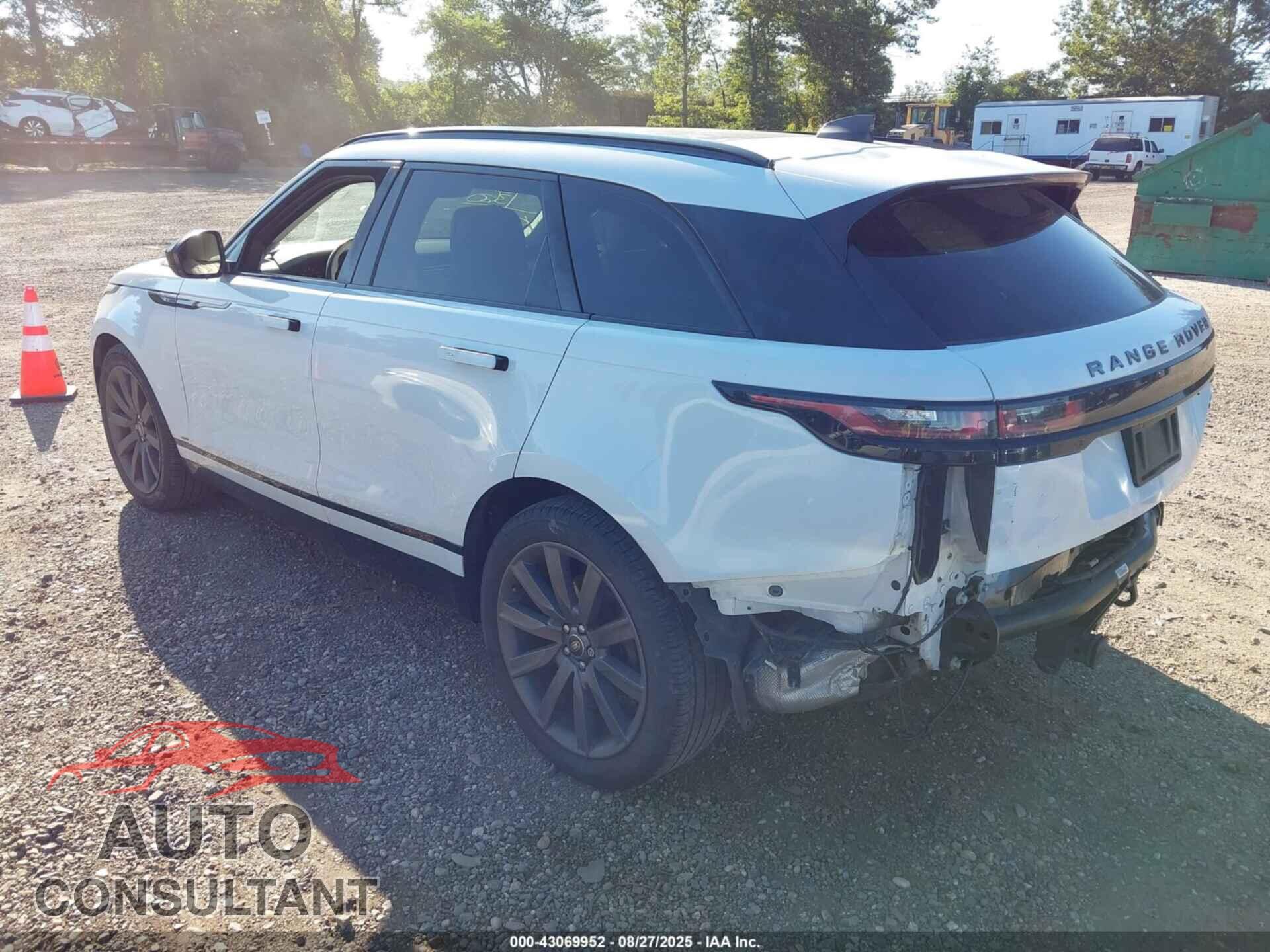 LAND ROVER RANGE ROVER VELAR 2018 - SALYM2RVXJA755159