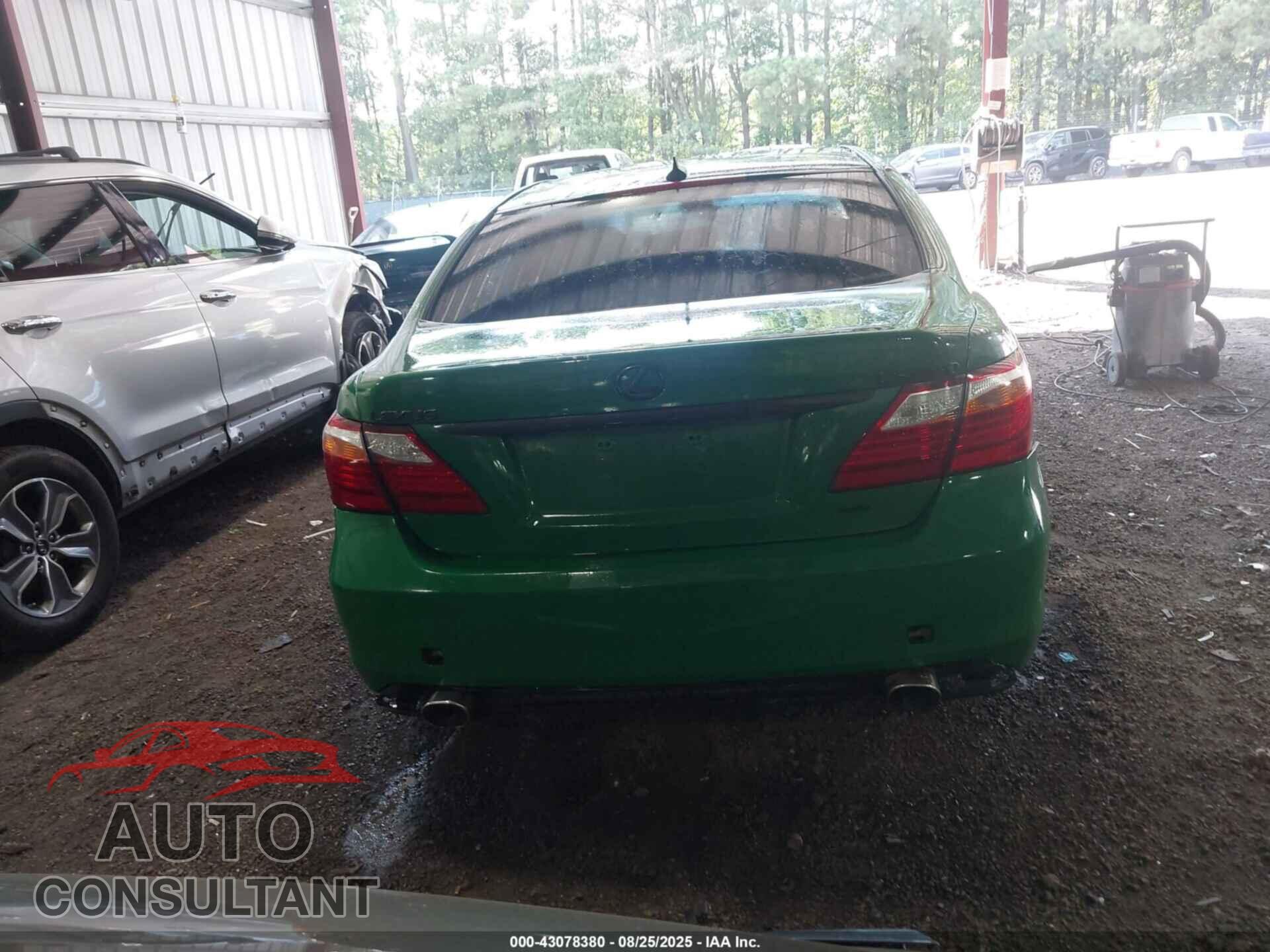 LEXUS LS 460 2011 - JTHCL5EF3B5010878