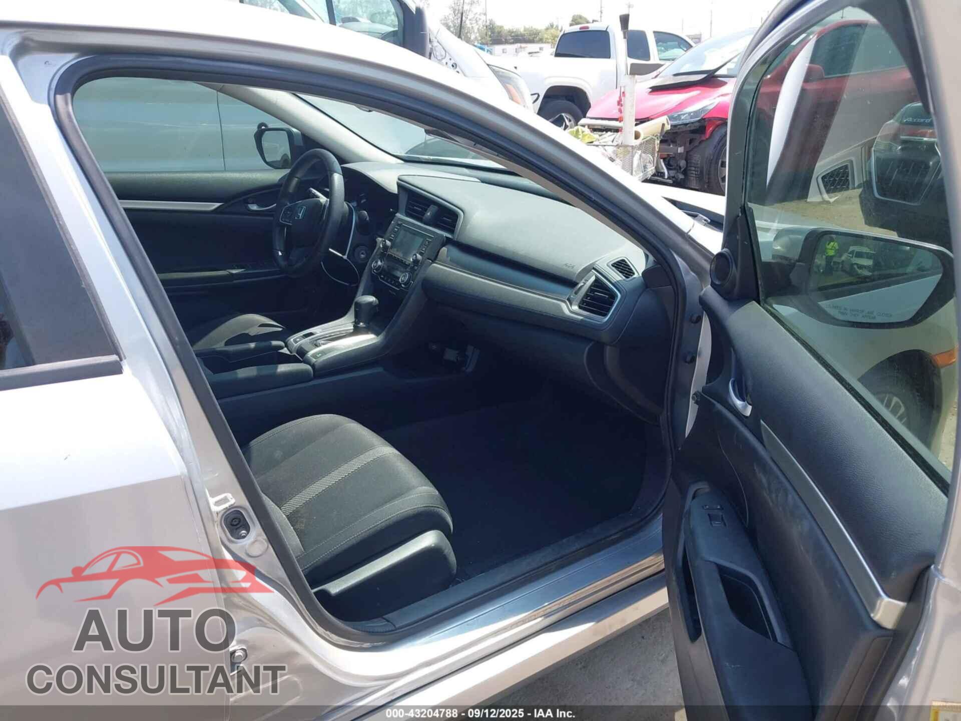 HONDA CIVIC 2017 - 2HGFC2F54HH511008