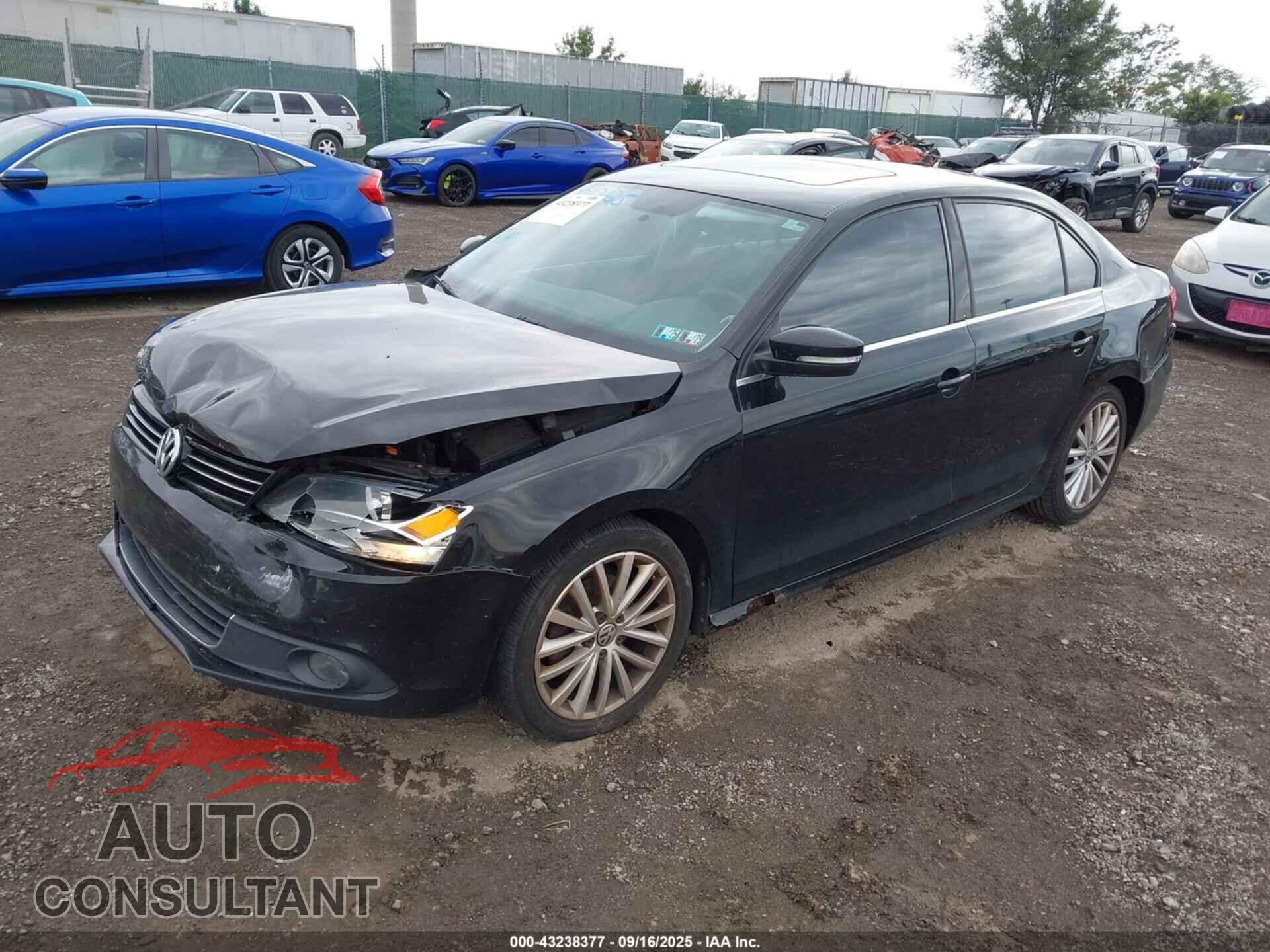 VOLKSWAGEN JETTA 2013 - 3VWLP7AJ2DM378295