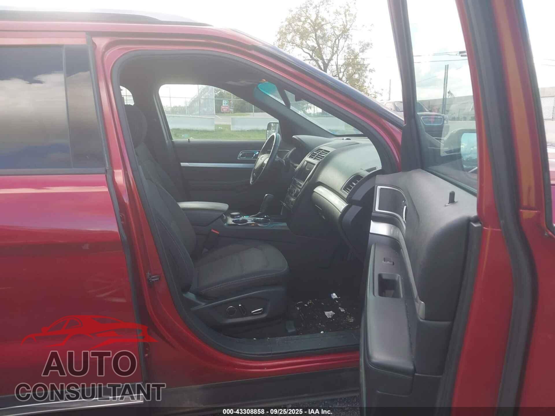 FORD EXPLORER 2017 - 1FM5K8D88HGB31254