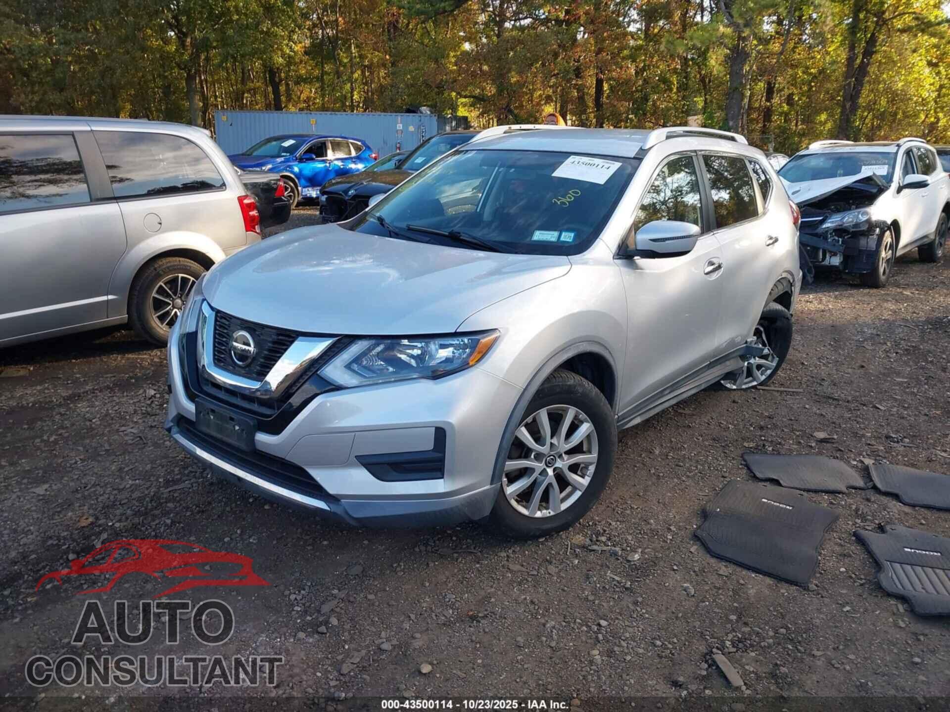 NISSAN ROGUE 2018 - KNMAT2MV3JP605300