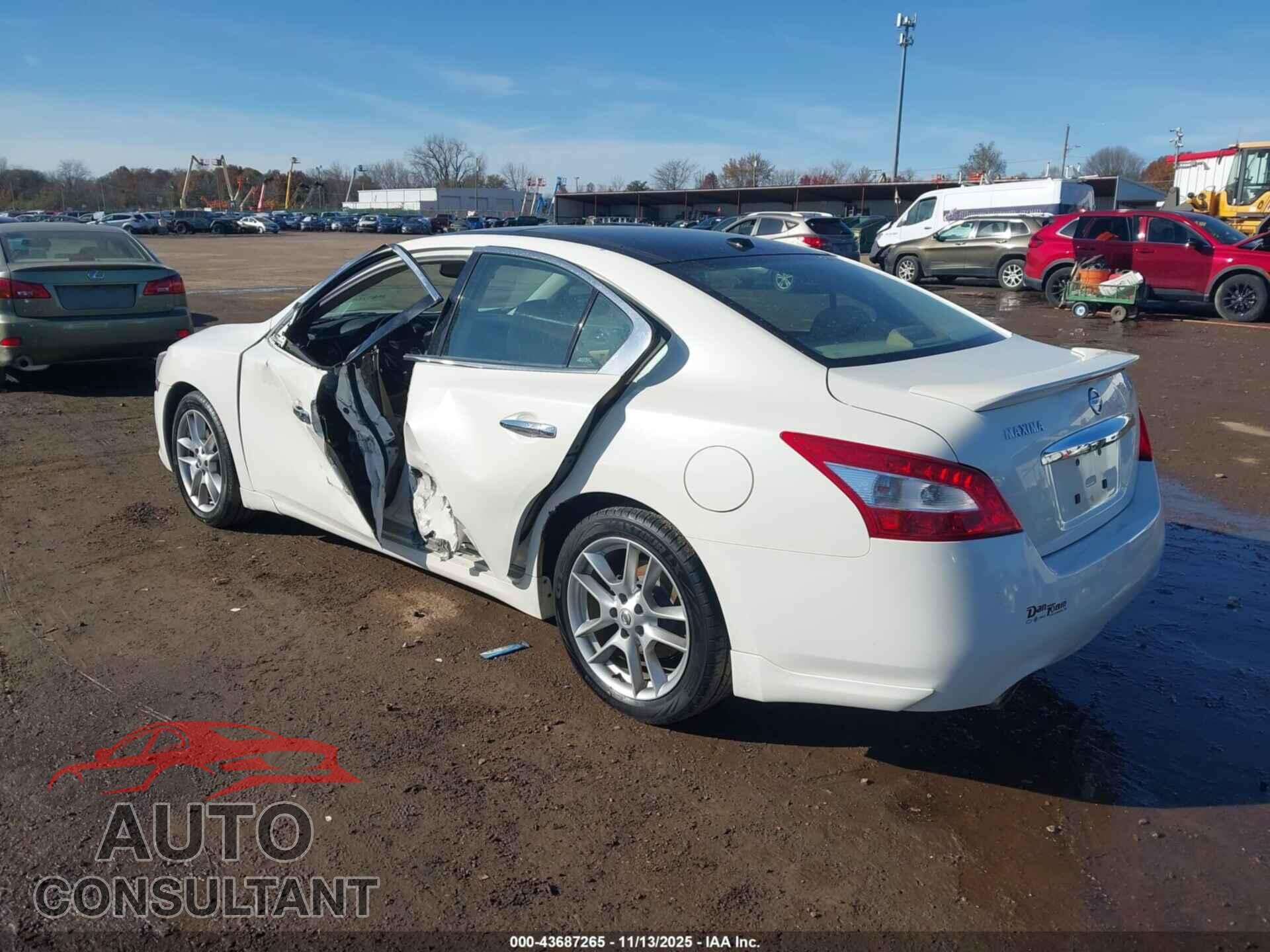 NISSAN MAXIMA 2011 - 1N4AA5AP4BC801158
